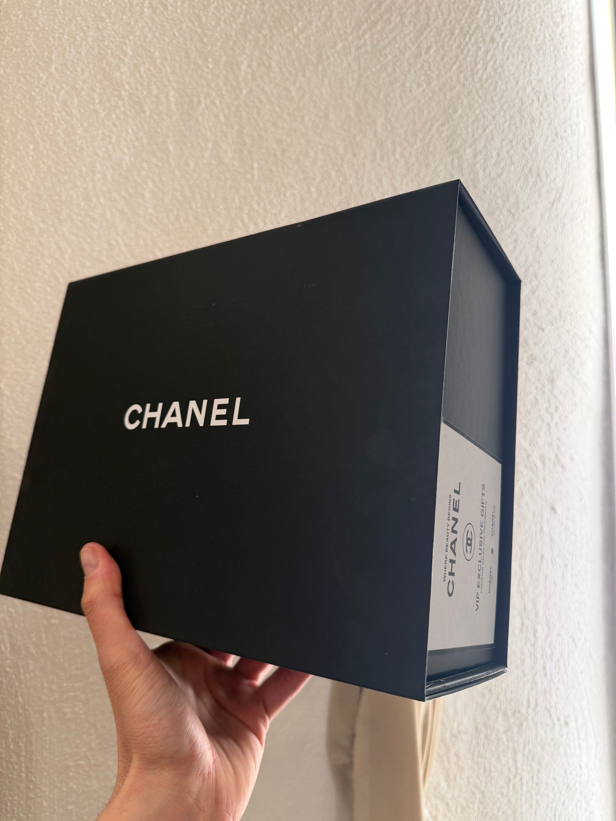 Secret box chanel