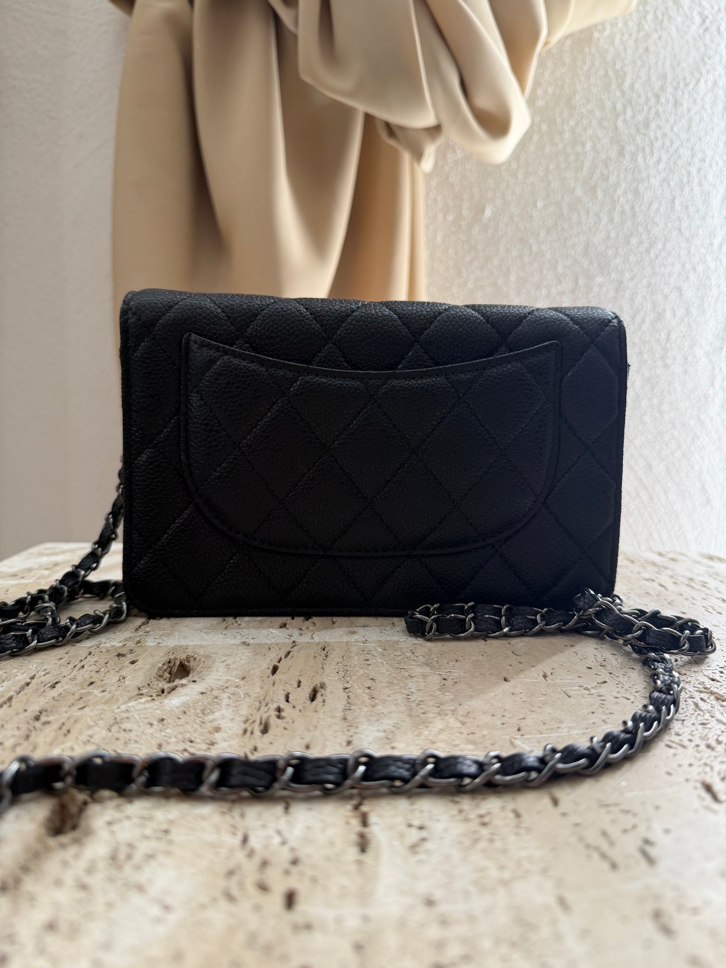 Chanel woc vip gift make-up second hand