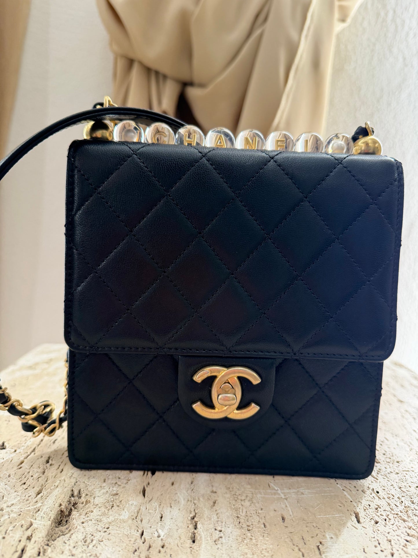 Chanel pochette second hand