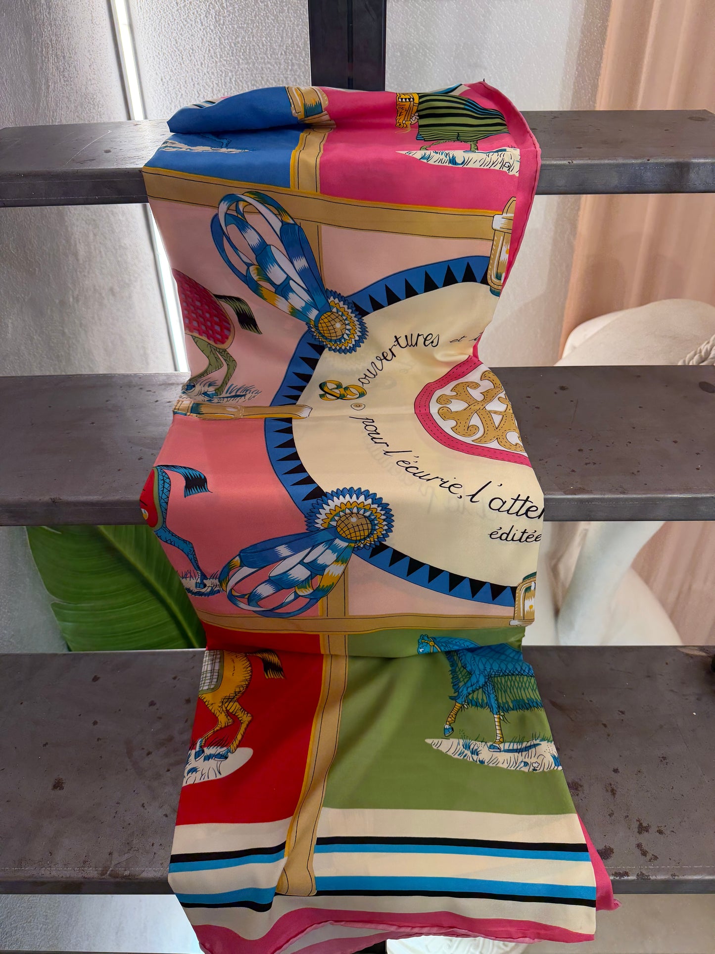 Maxy foulard Hermès vintage