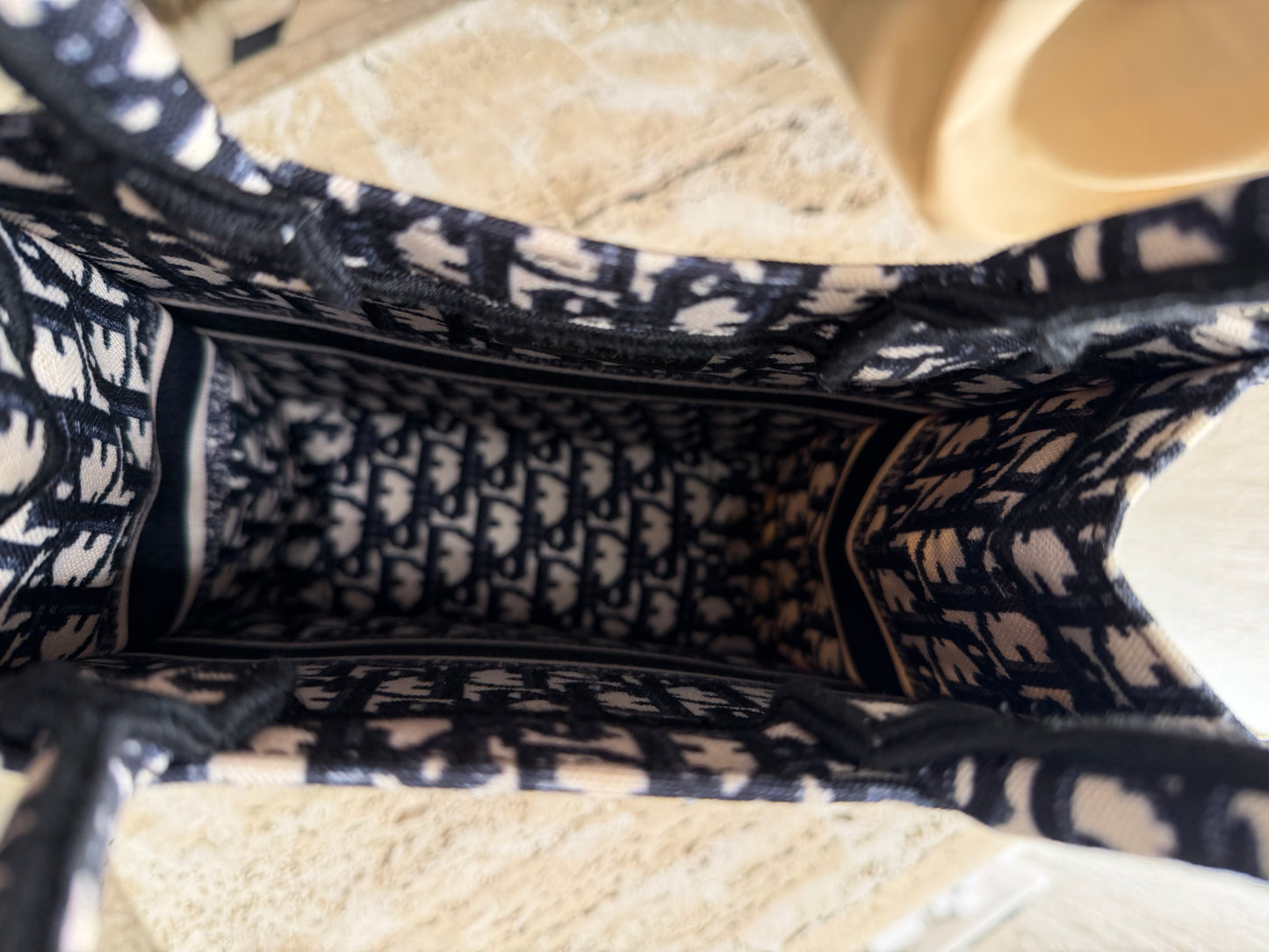 Dior tote beauty second hand