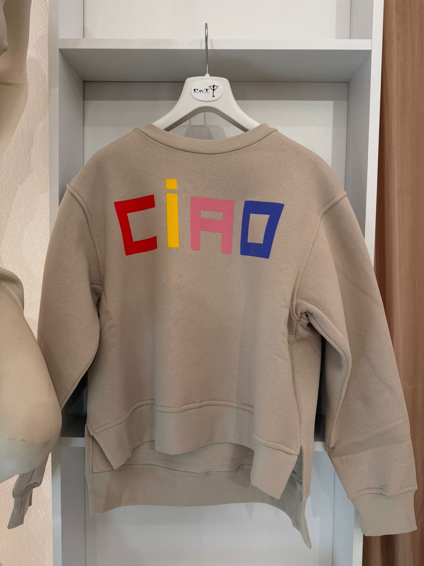 Front street felpa beige