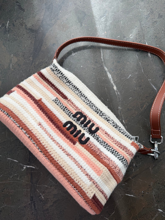 Miu Miu trousse beach