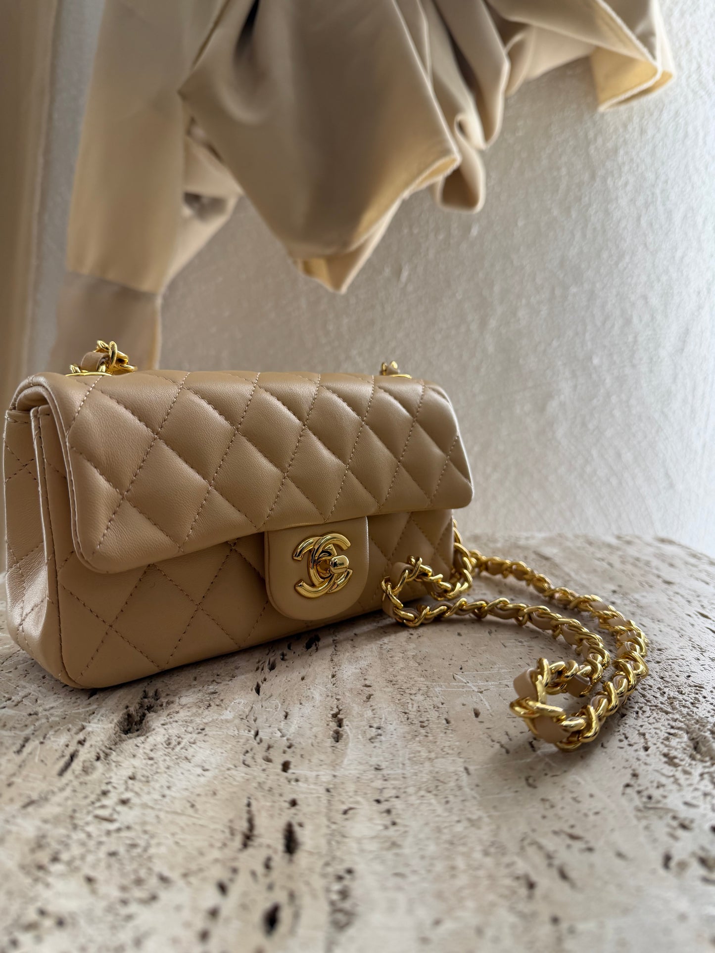 Chanel vip gift make up second hand