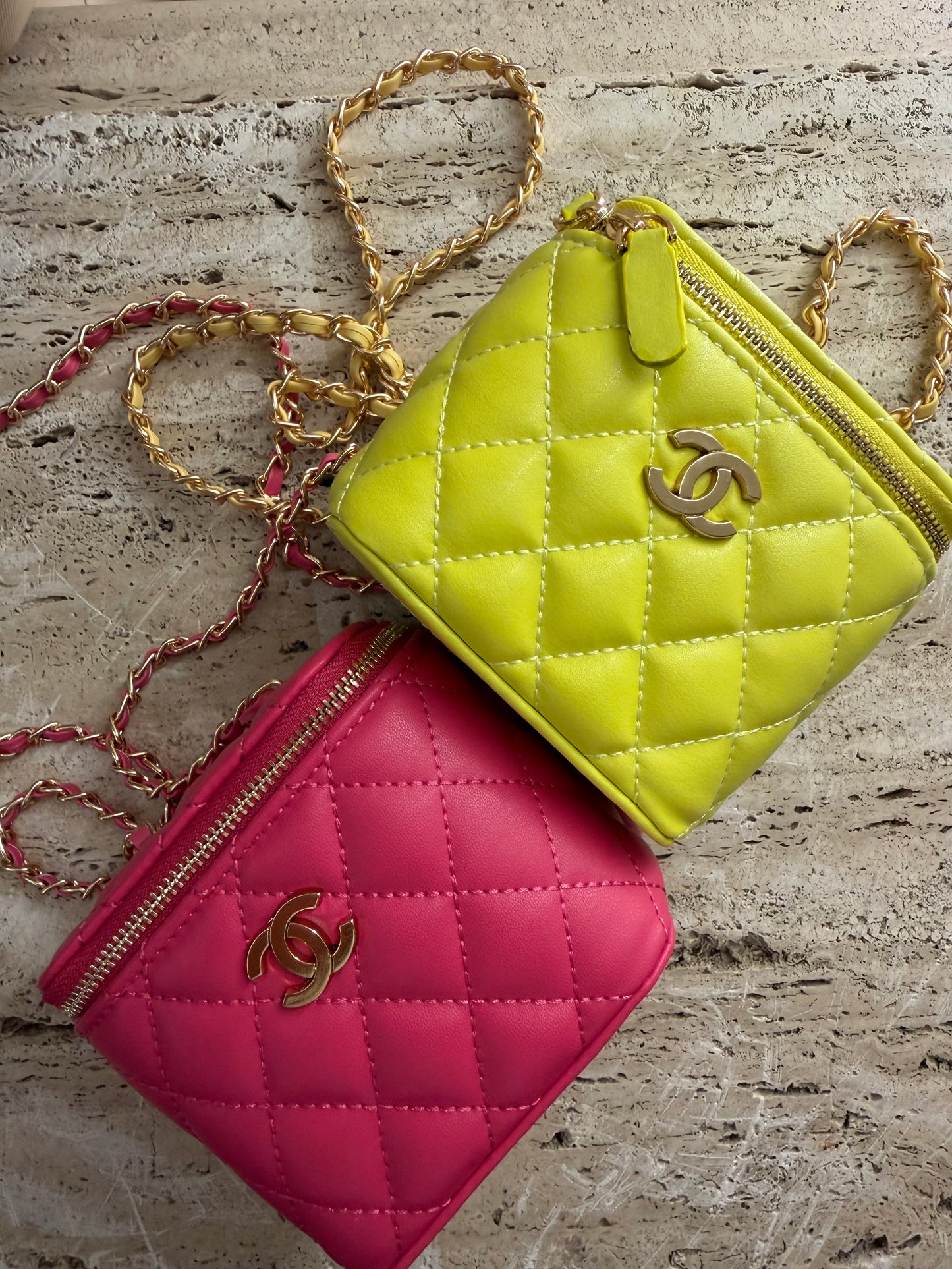 Chanel vip gift make up second hand