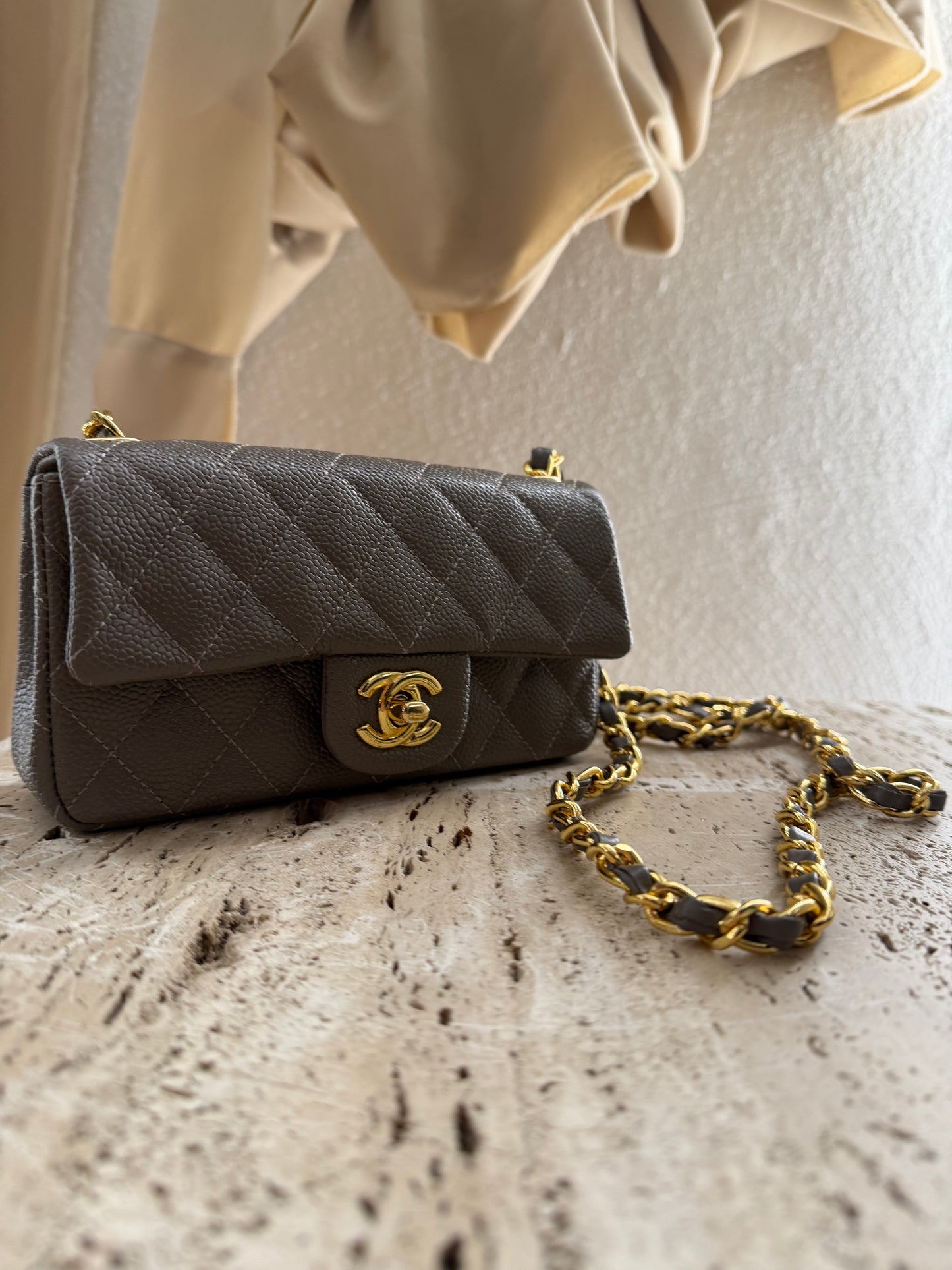 Chanel vip gift make up second hand