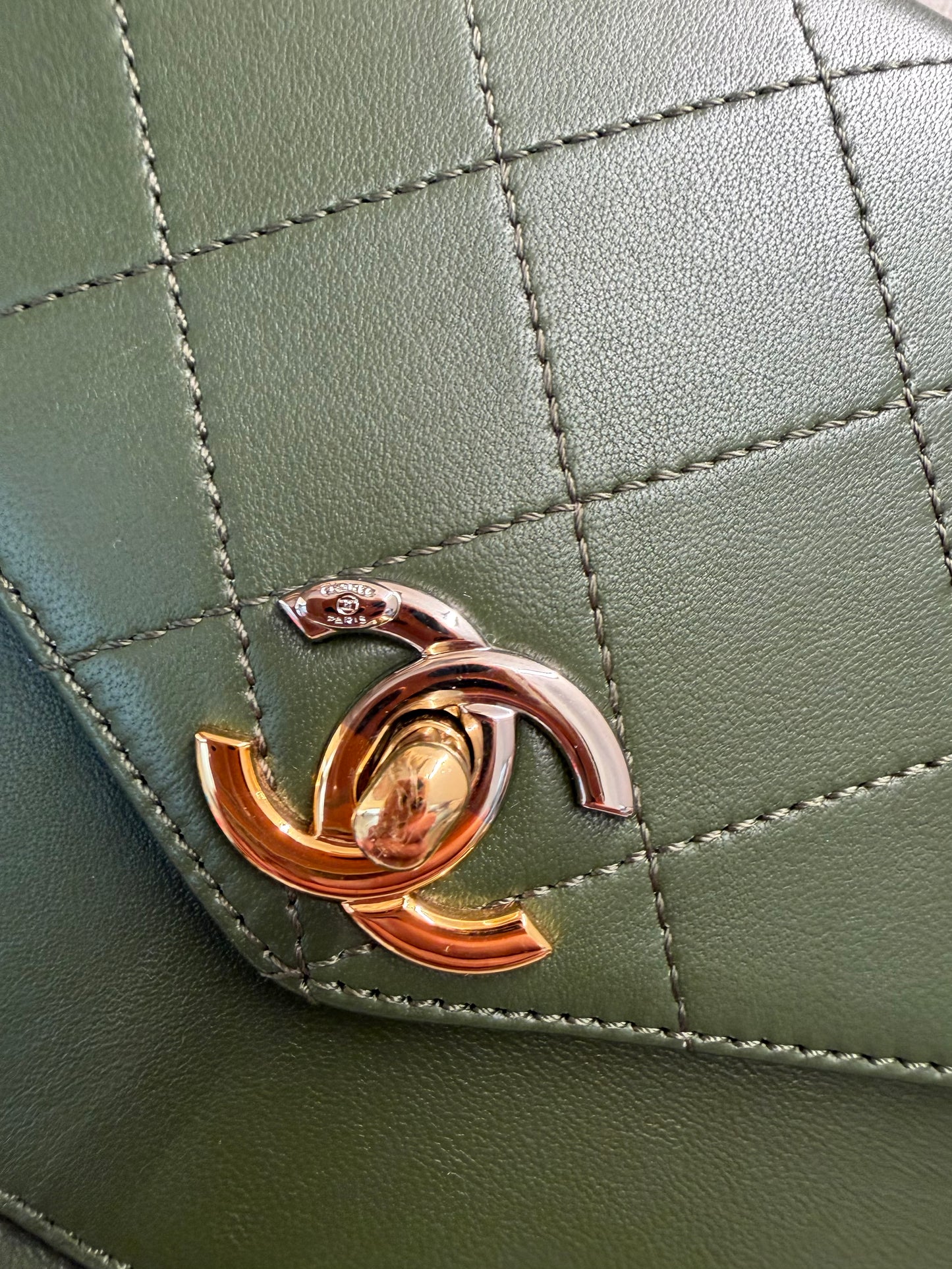 Chanel Vip gift make up second hand