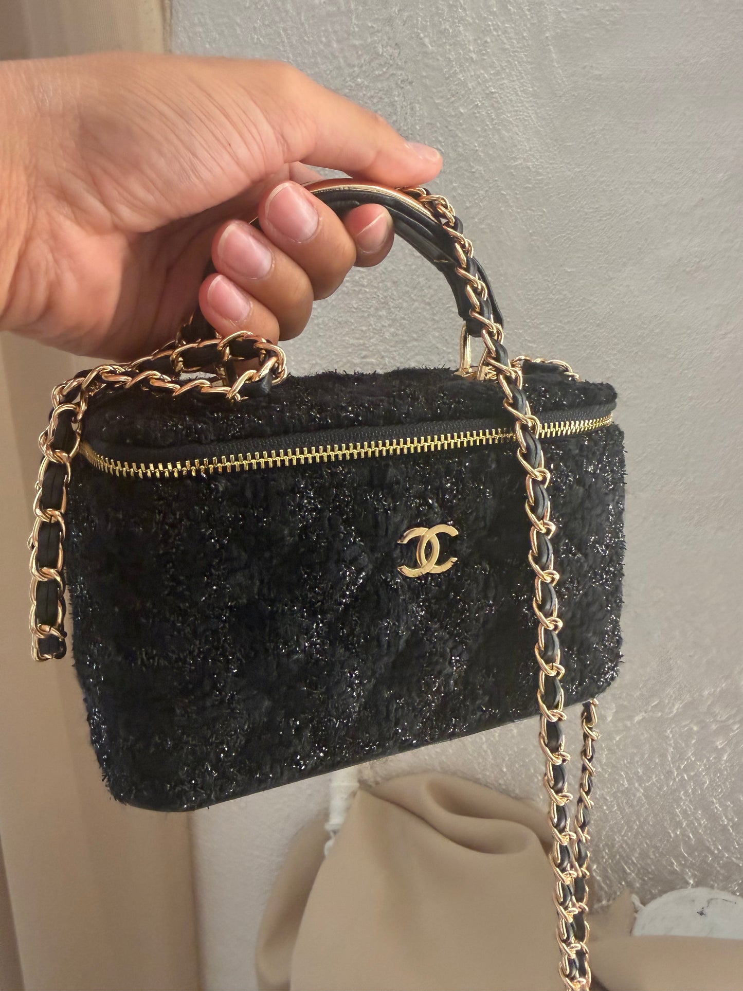Chanel VANITY vip gift second hand