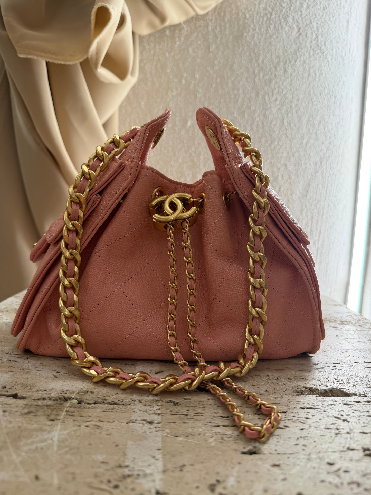 Chanel vip gift mini make up second hand