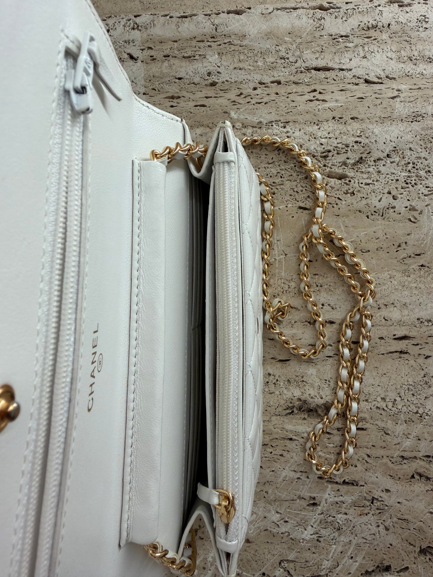 Chanel woc vip gift make up second hand