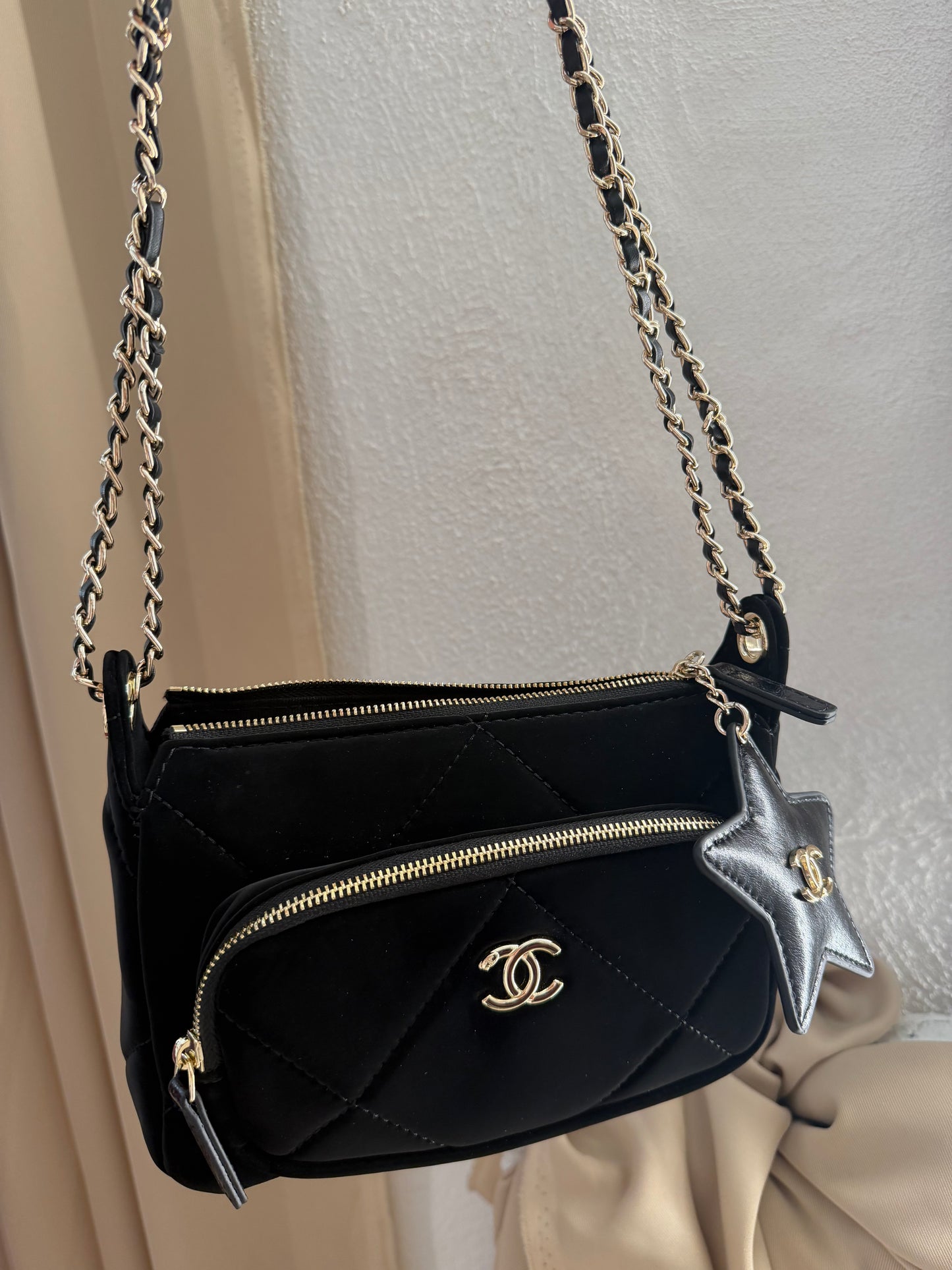 Chanel vip gift make up second hand