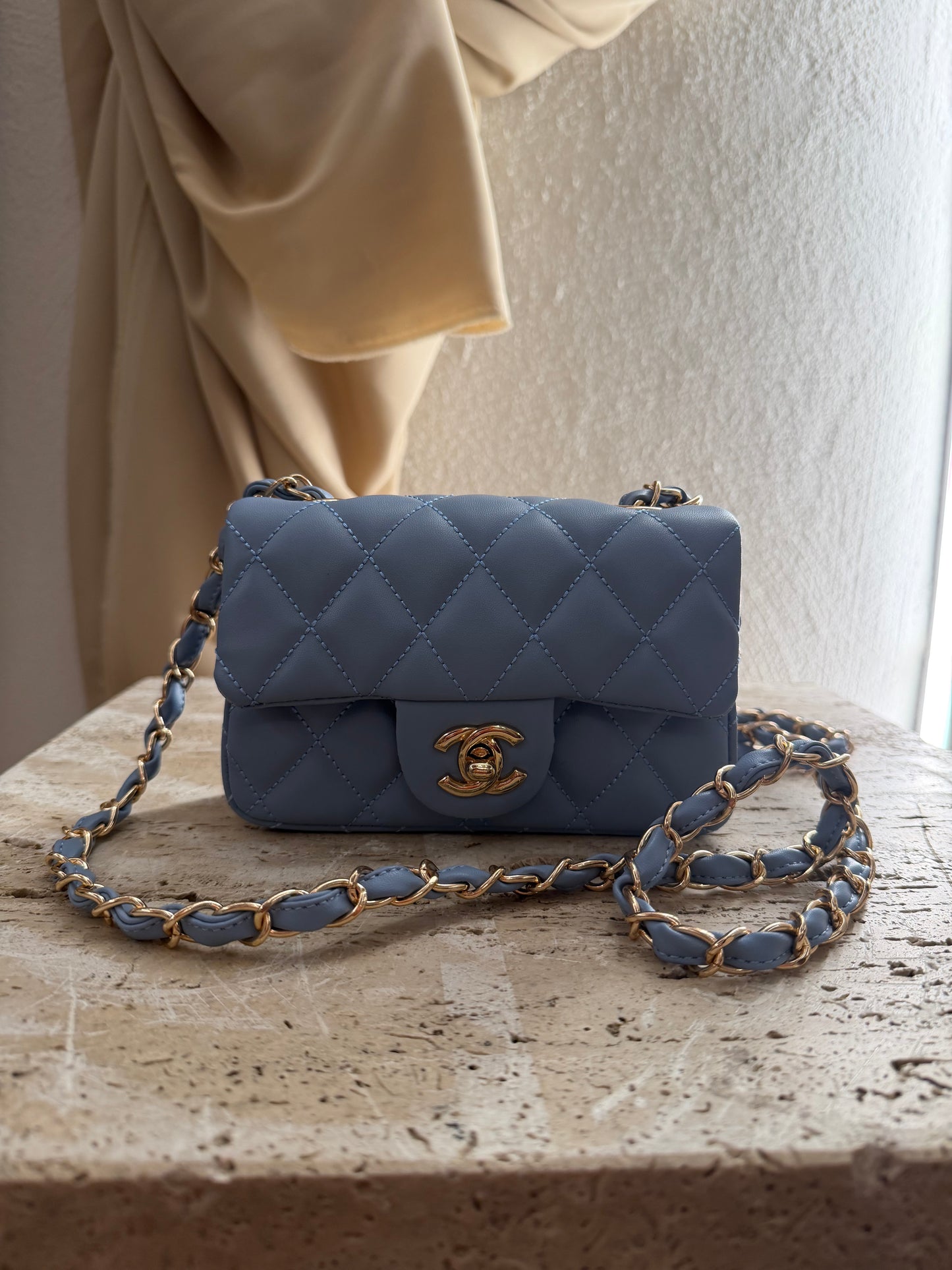 Chanel vip gift make up second hand