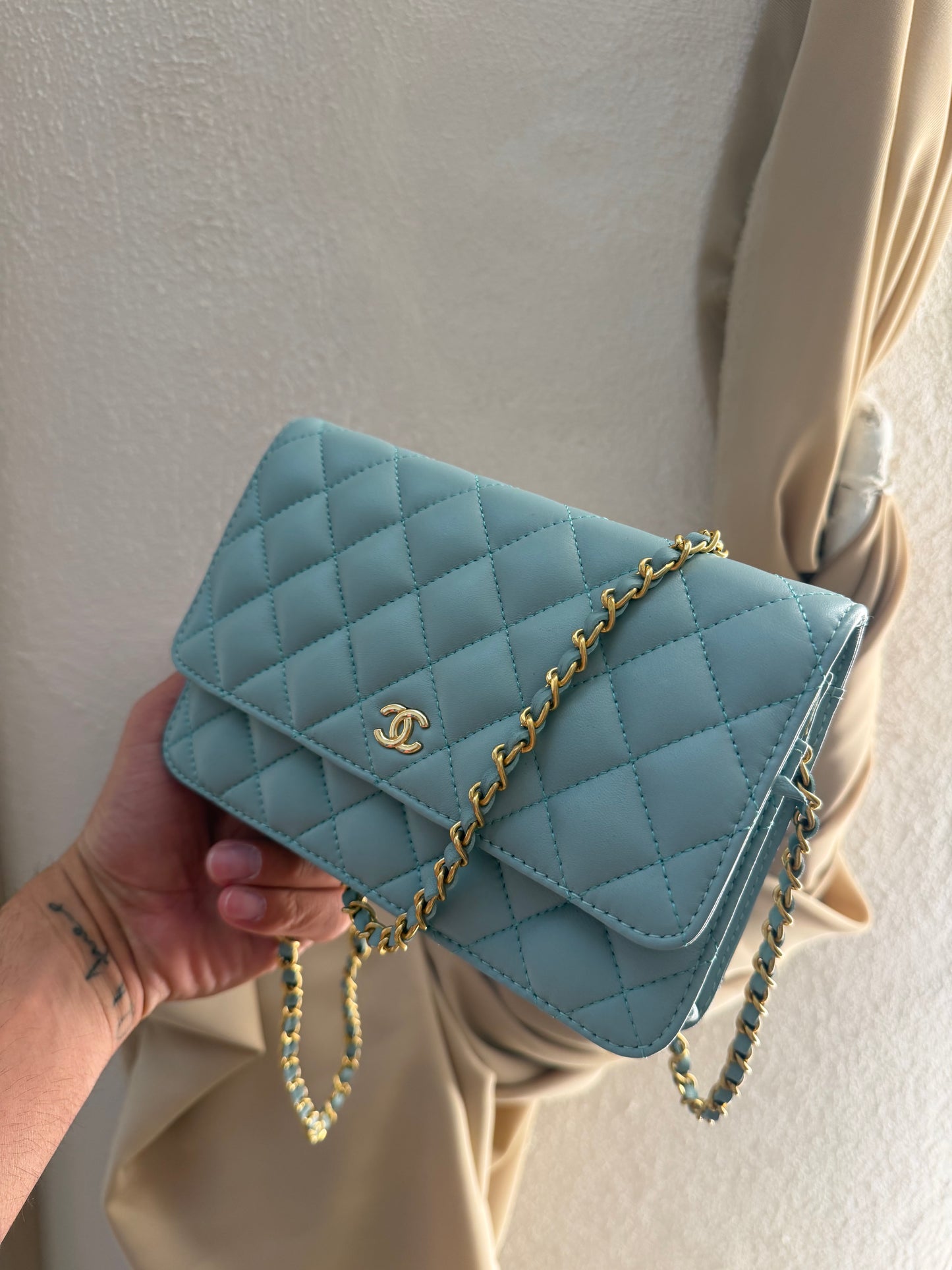Chanel woc vip gift make up second hand