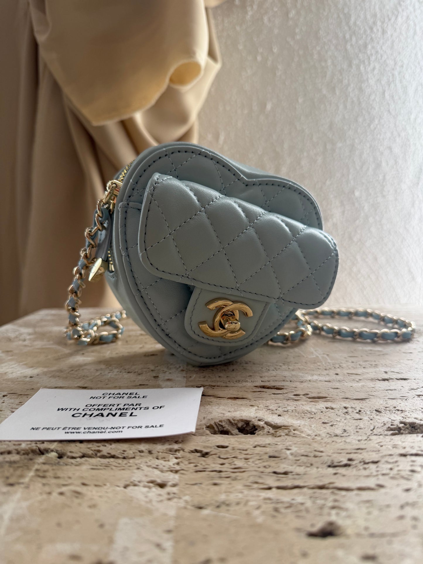Chanel vip gift make up second hand limited