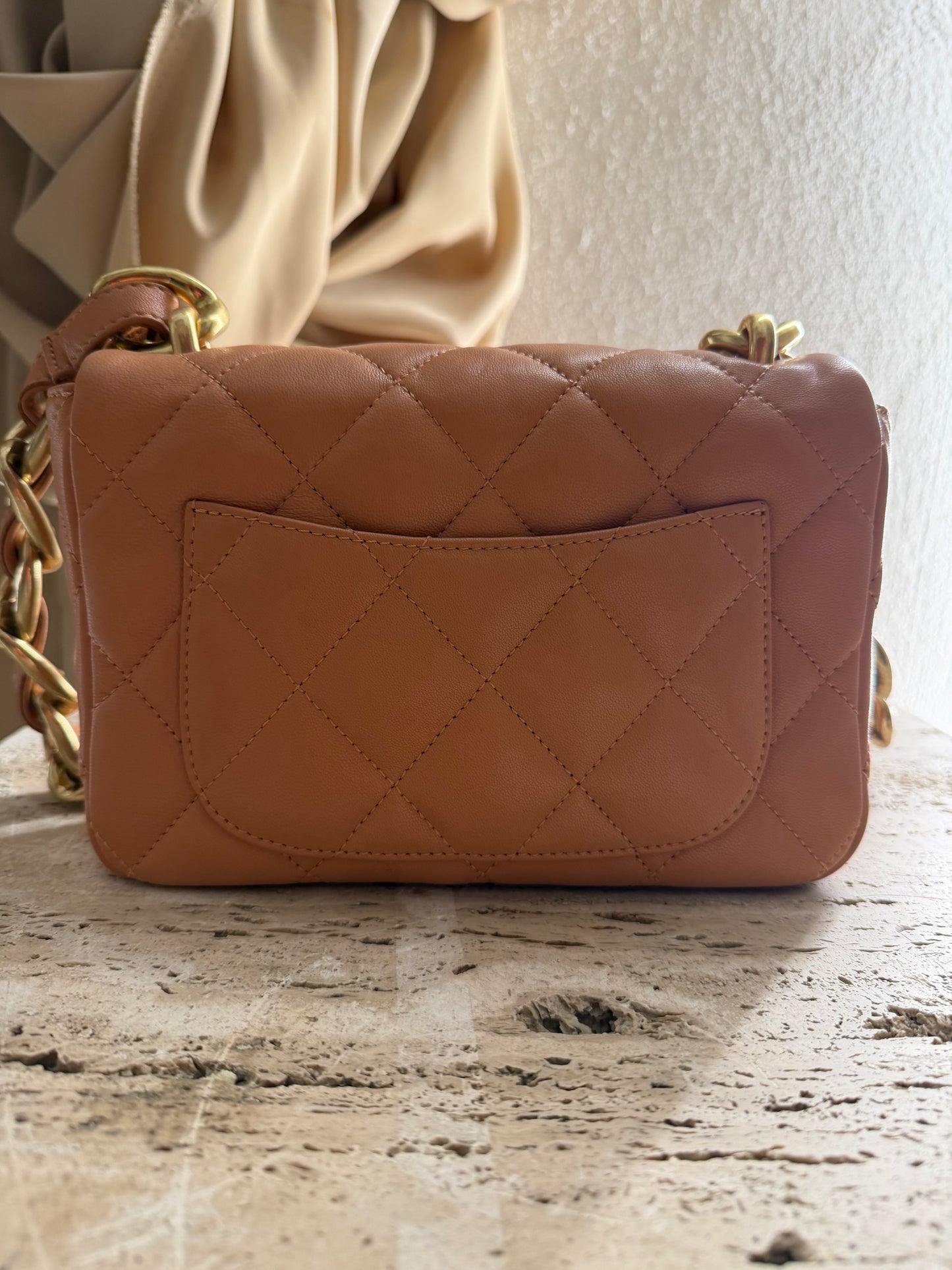 Chanel vip gift make up second hand