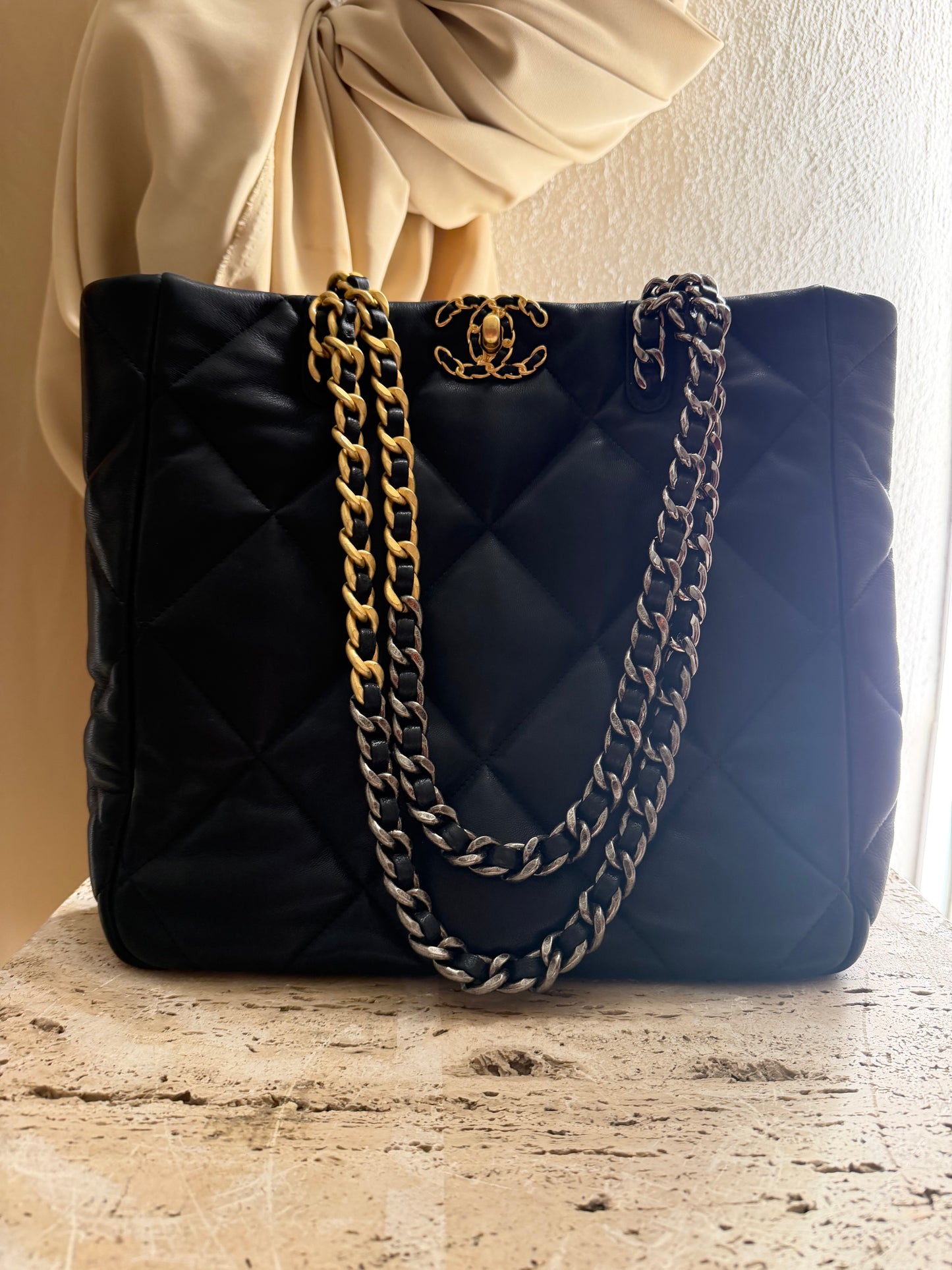 Chanel vip gift make up second hand