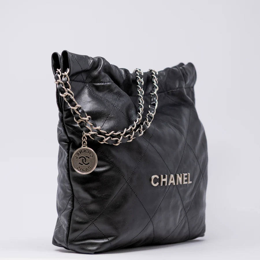 Chanel 22 second hand