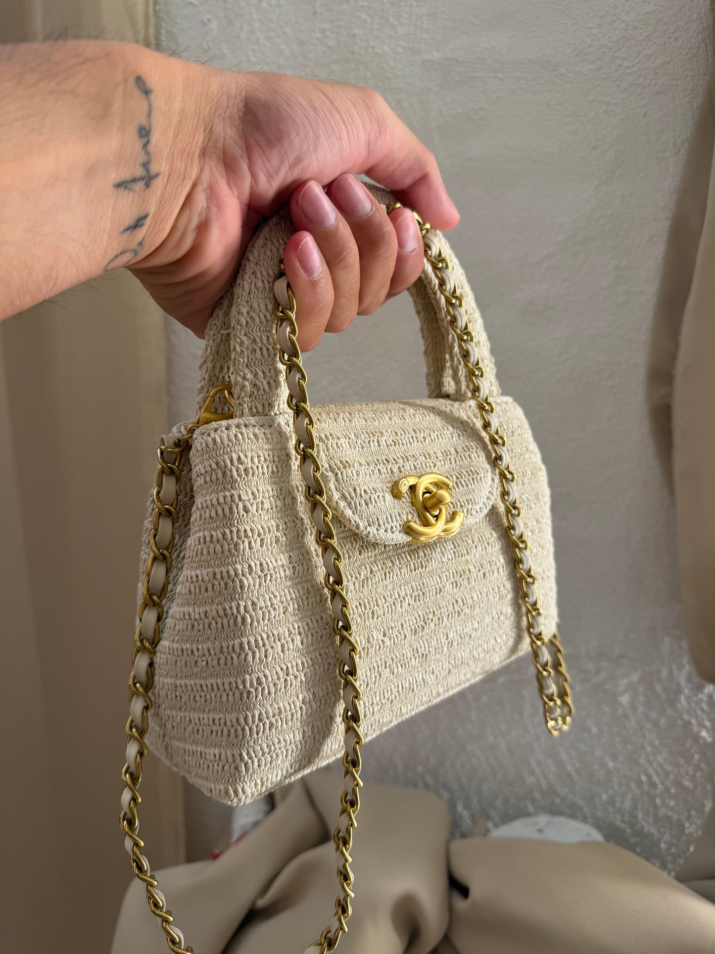 Chanel vip gift make up second hand