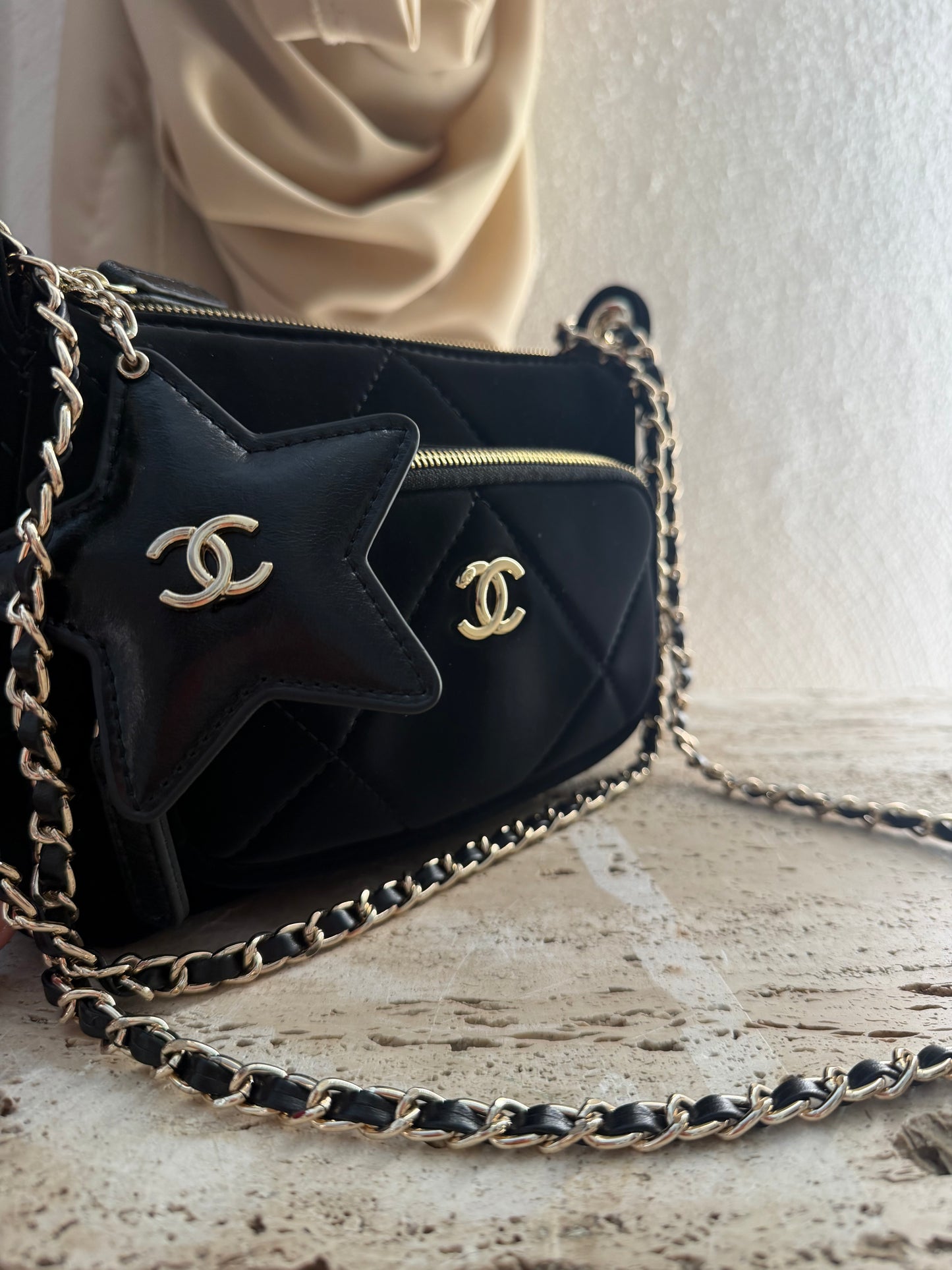Chanel vip gift make up second hand