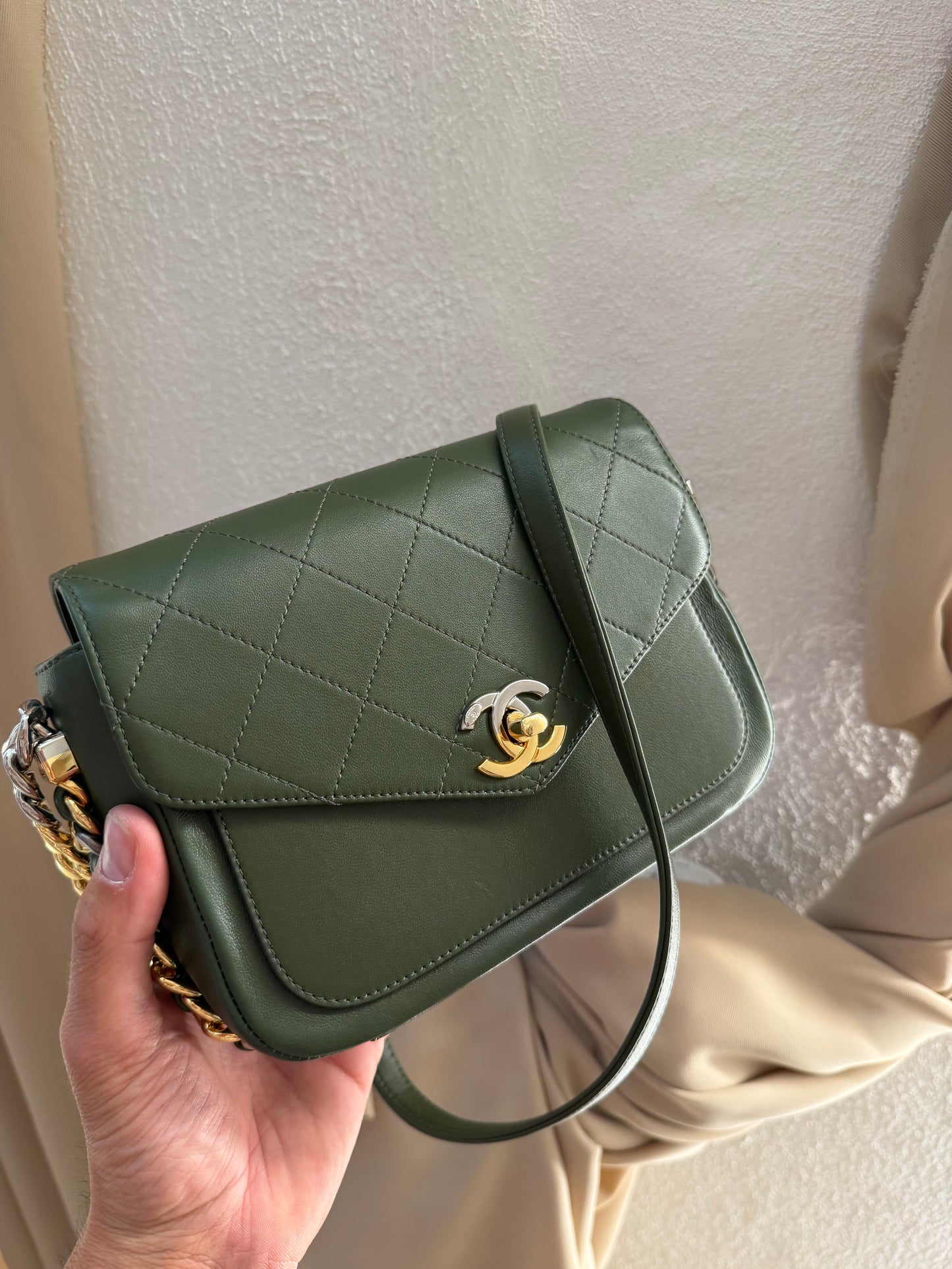 Chanel Vip gift make up second hand