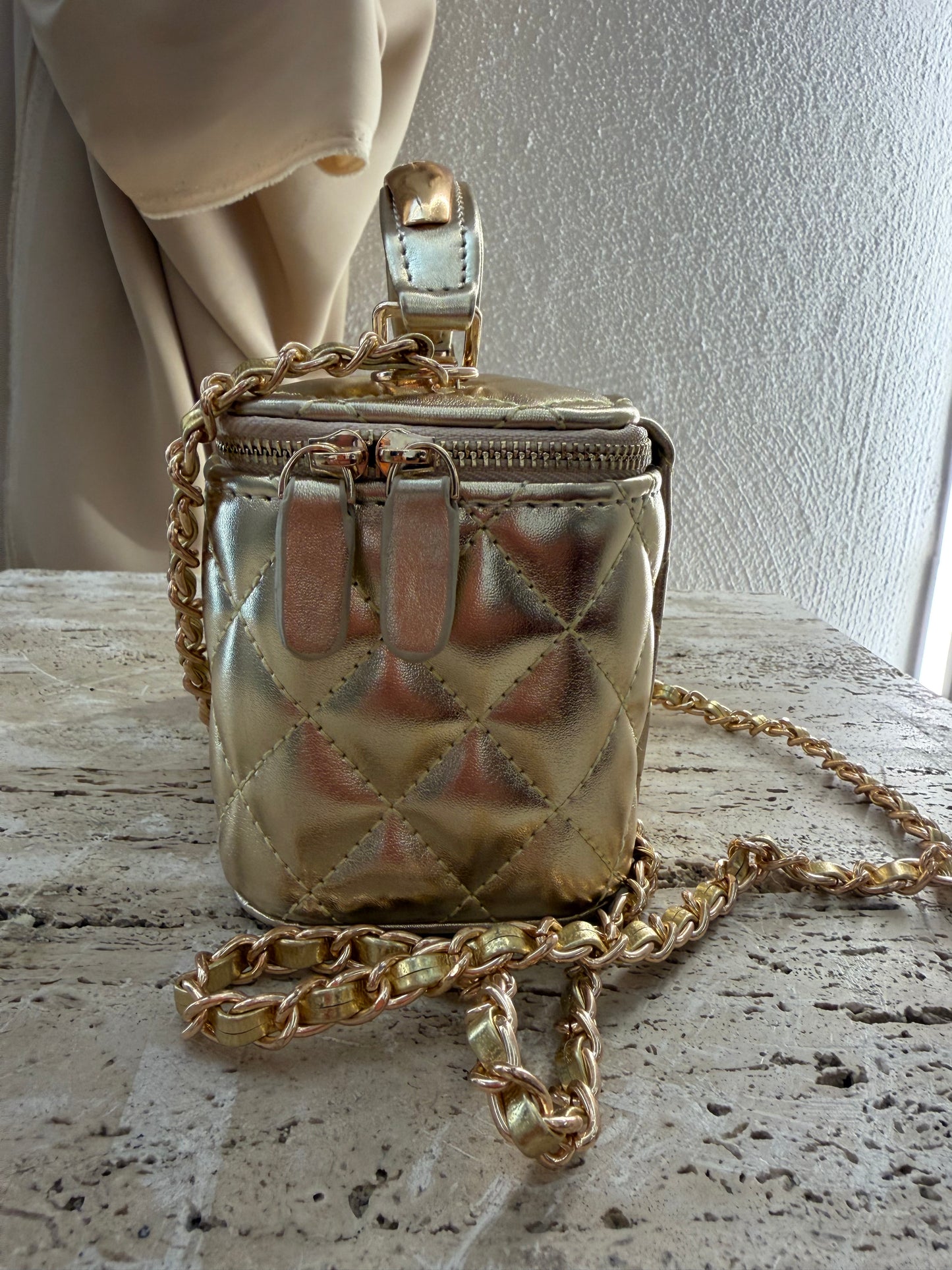 Chanel vanity vip Gift make up second hand