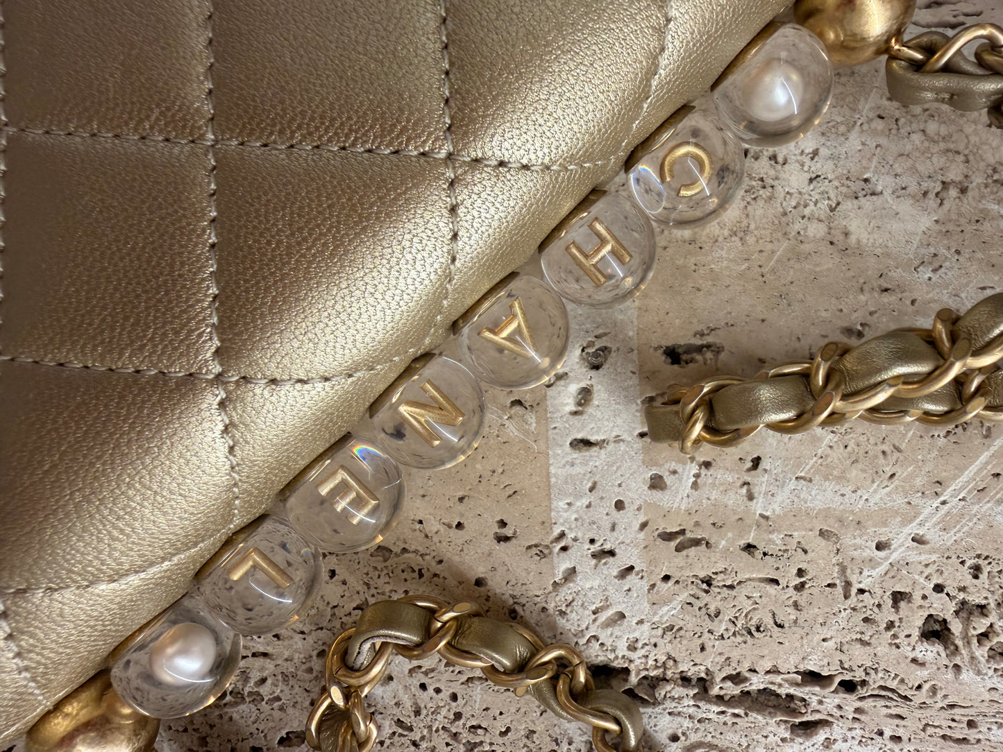 Chanel pochette second hand