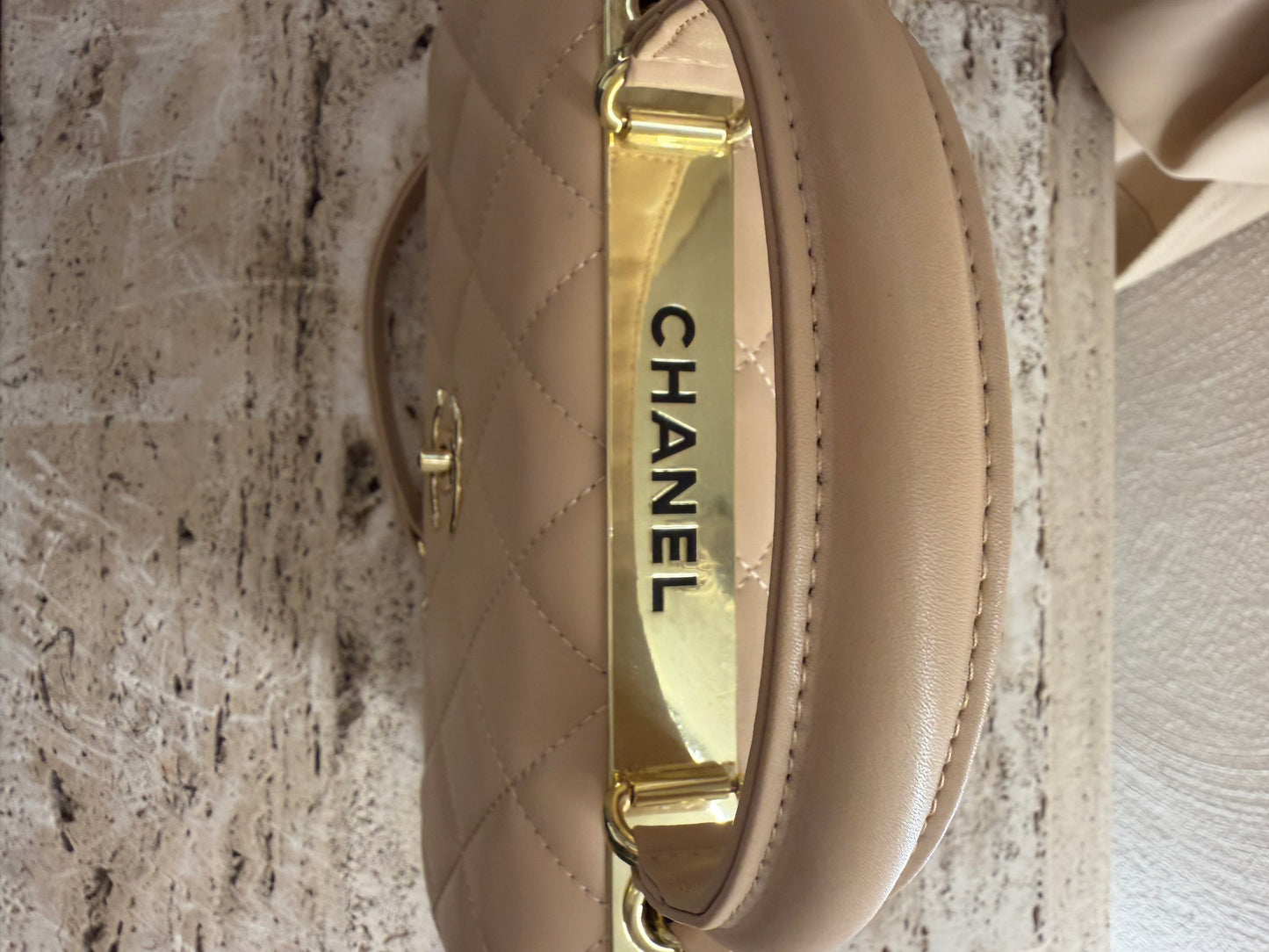 Chanel vip gift make-up second hand