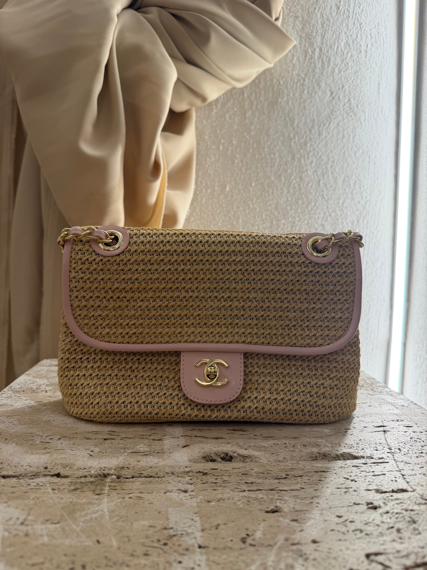 Chanel vip gift make up  second hand