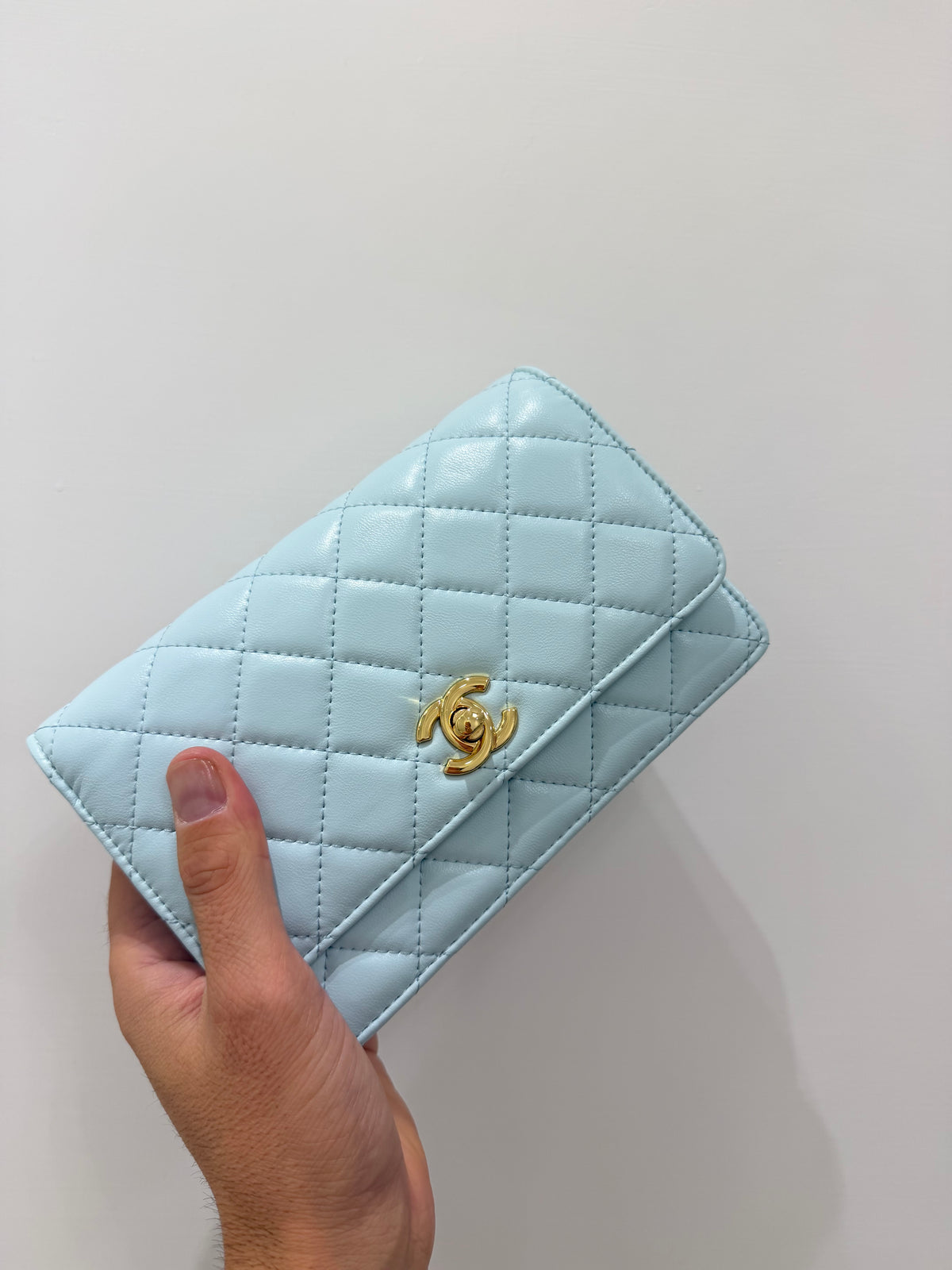 Chanel vip gift male up second hand