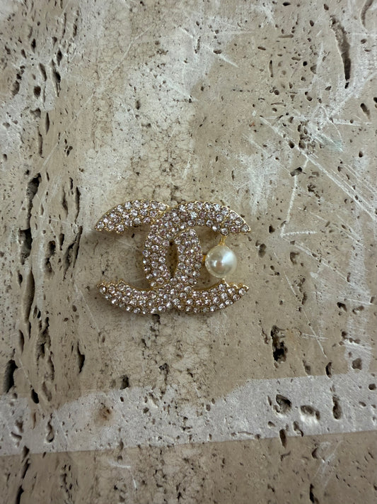 Spilla chanel vip gift Make-up second hand