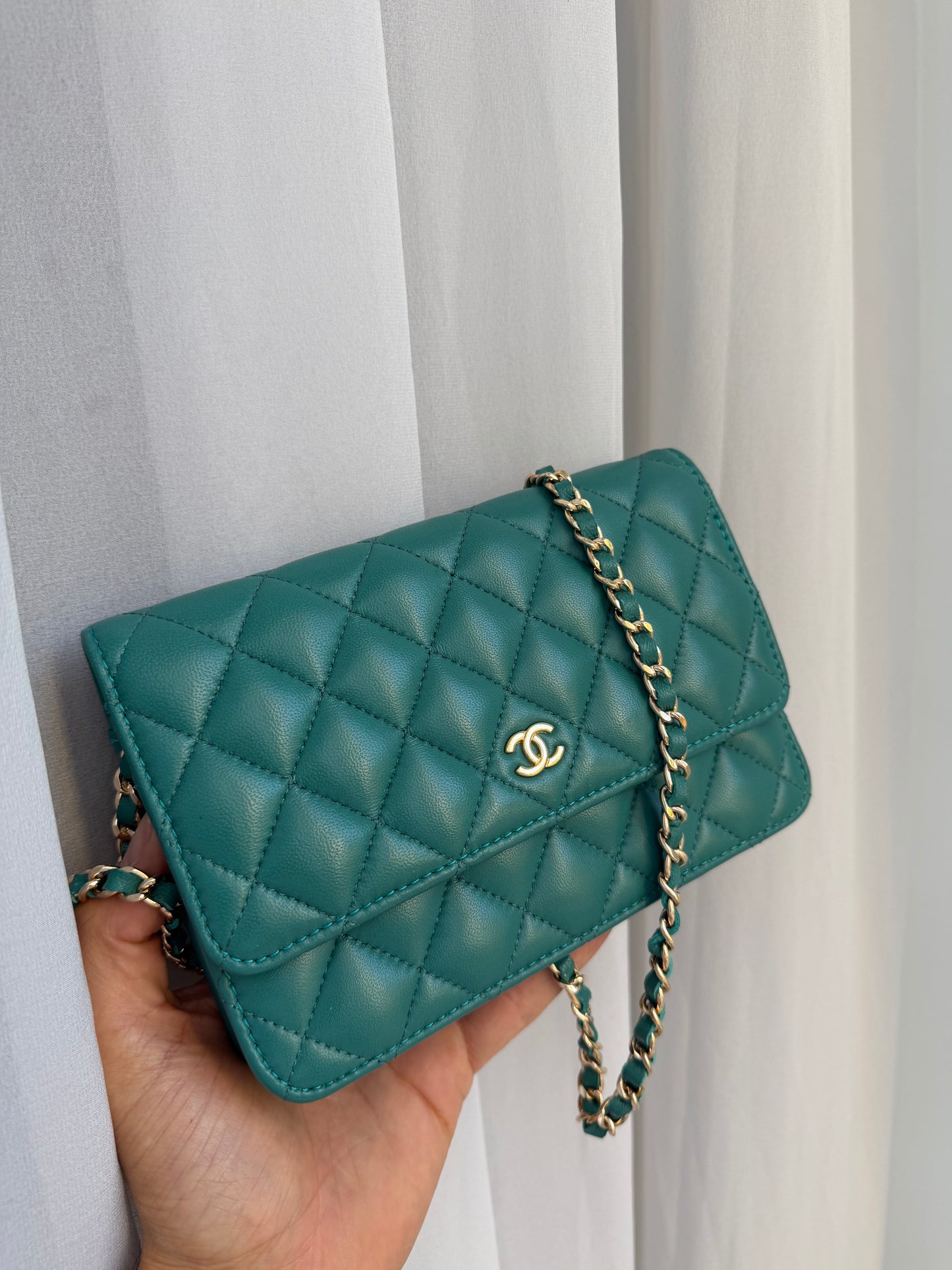 Chanel woc vip gift make up second hand