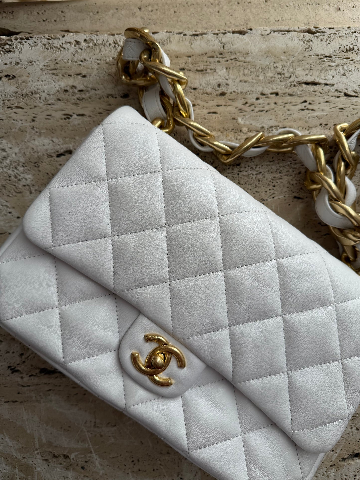 Chanel vip gift second hand