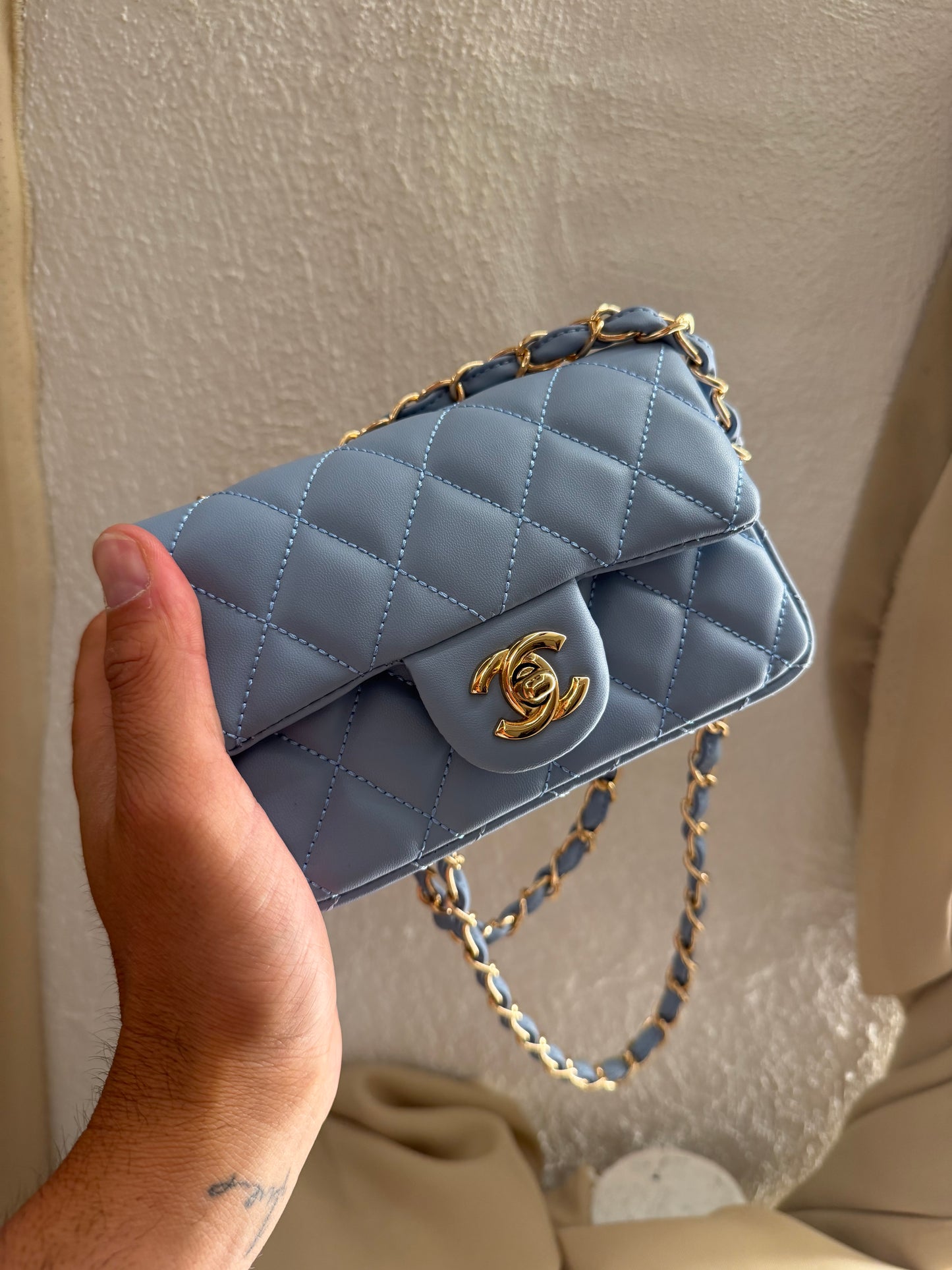 Chanel vip gift make up second hand
