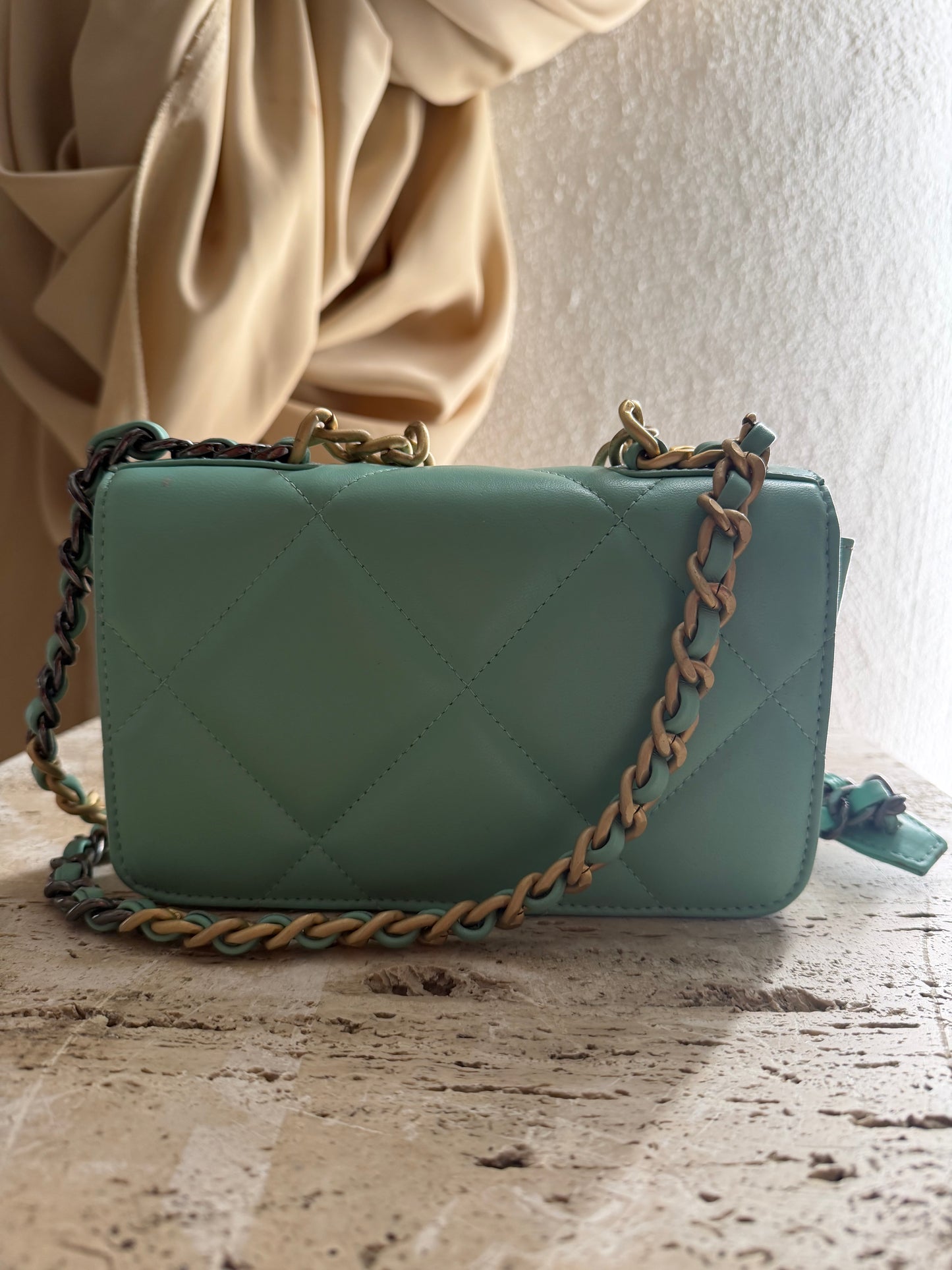 Chanel make up vip gift second hand