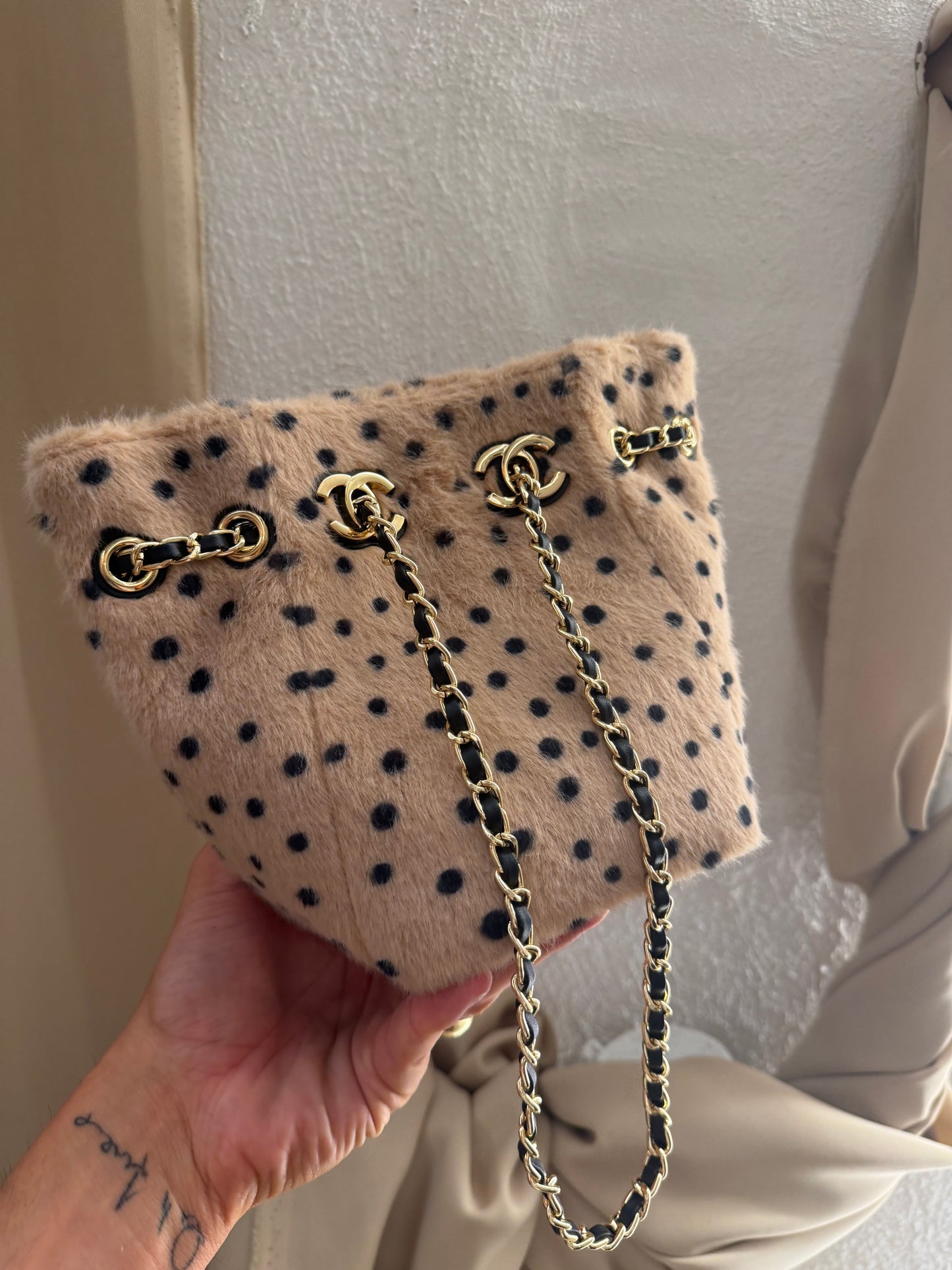 Chanel vip gift make-up second hand