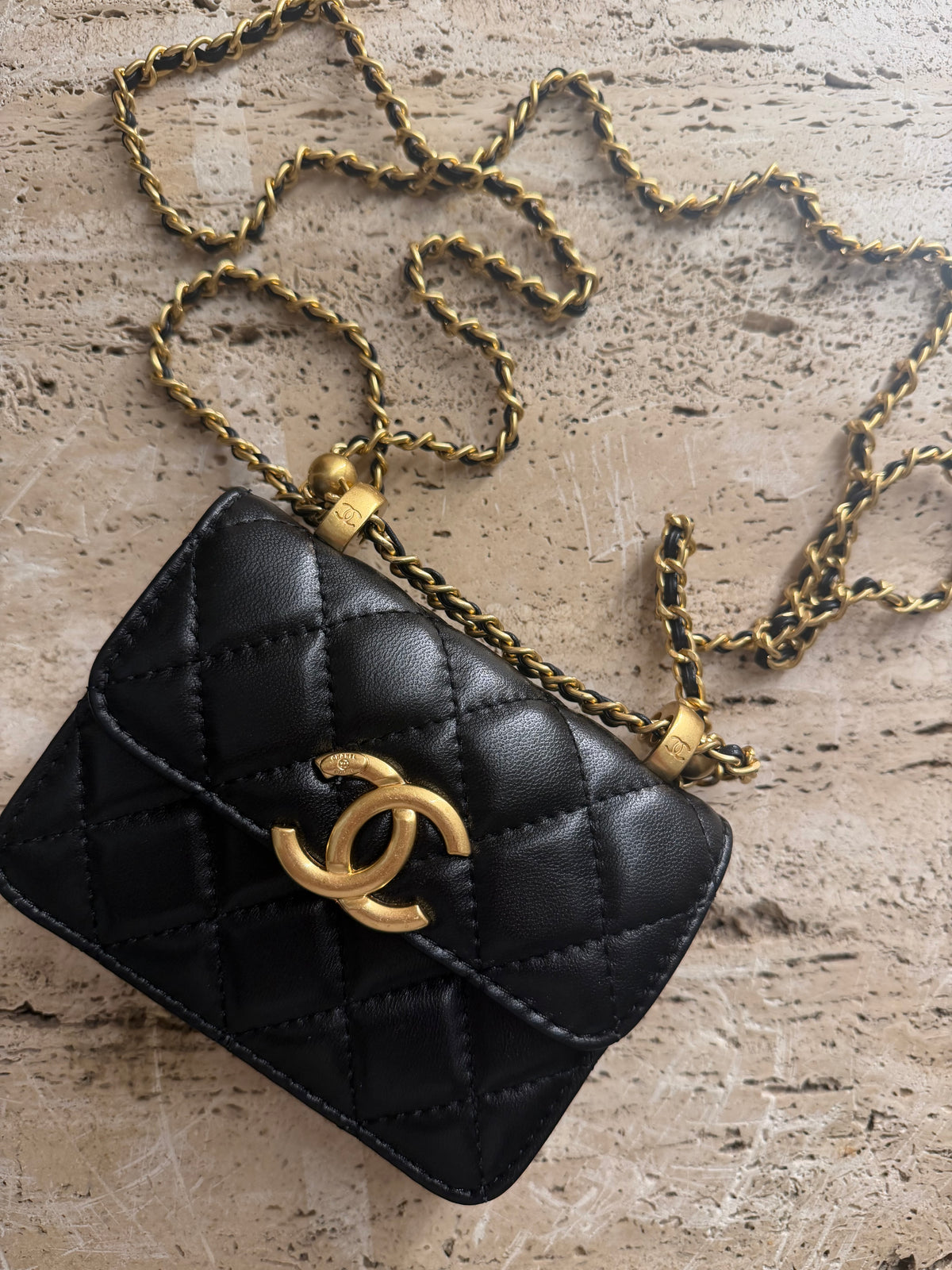 Chanel vip gift mini make up second hand
