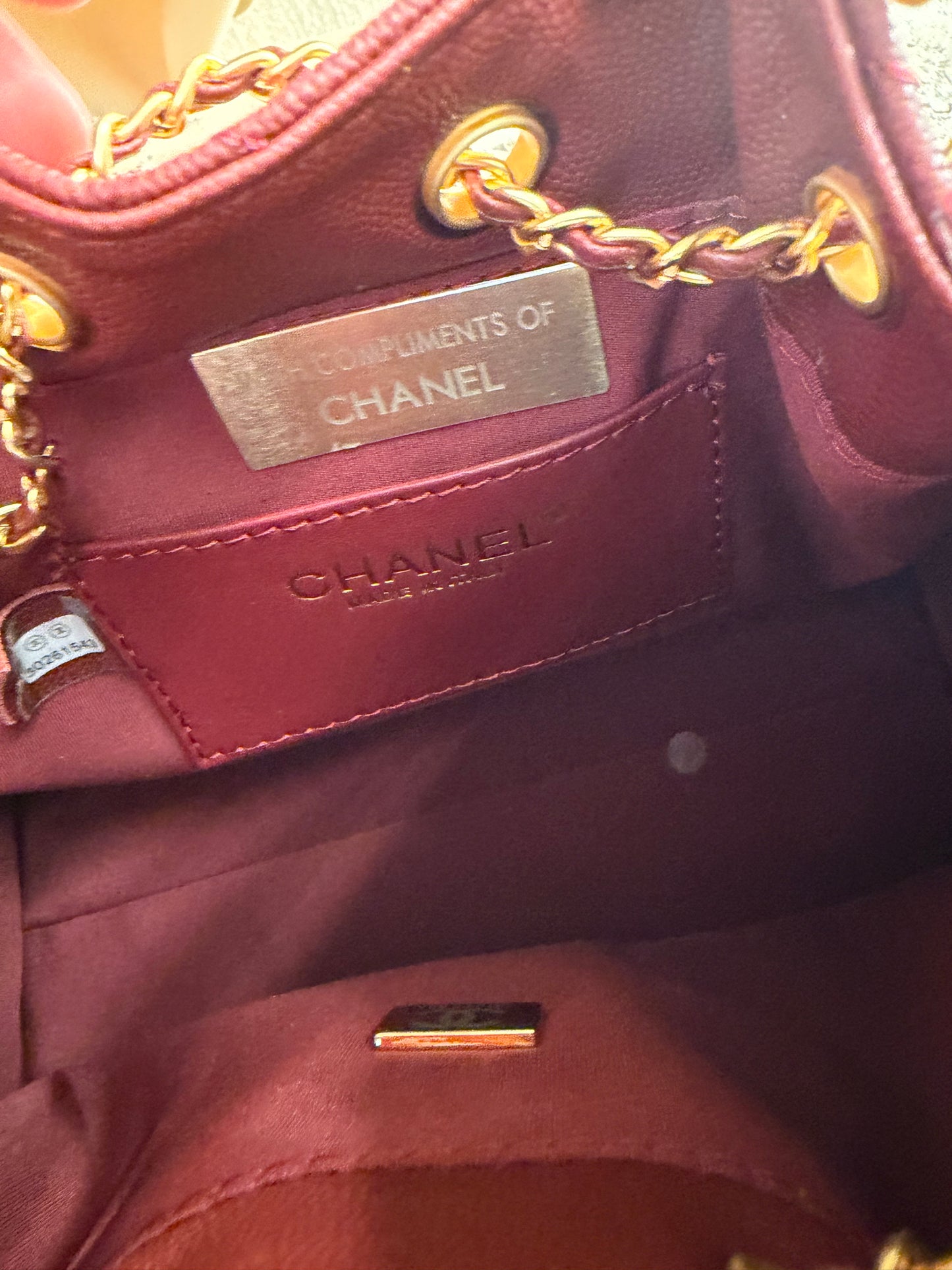 Chanel vip gift make-up second hand