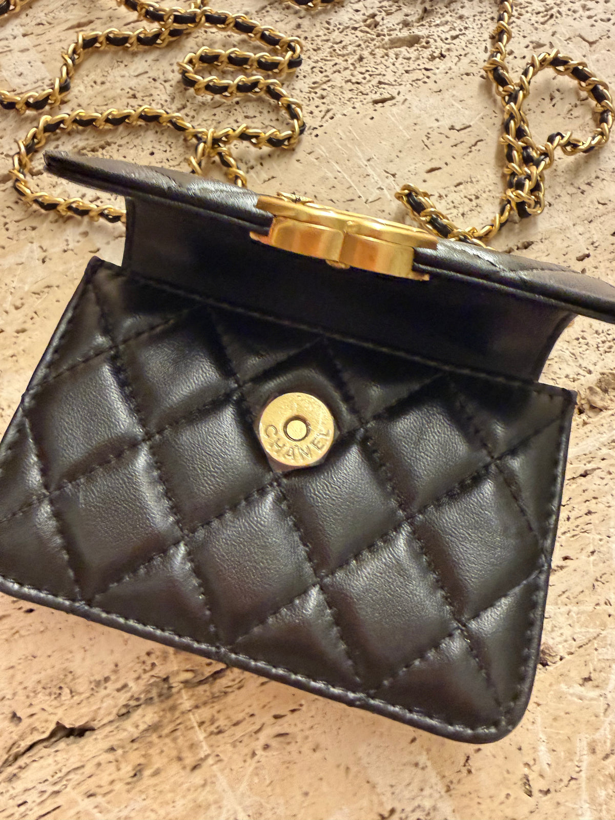 Chanel vip gift mini make up second hand