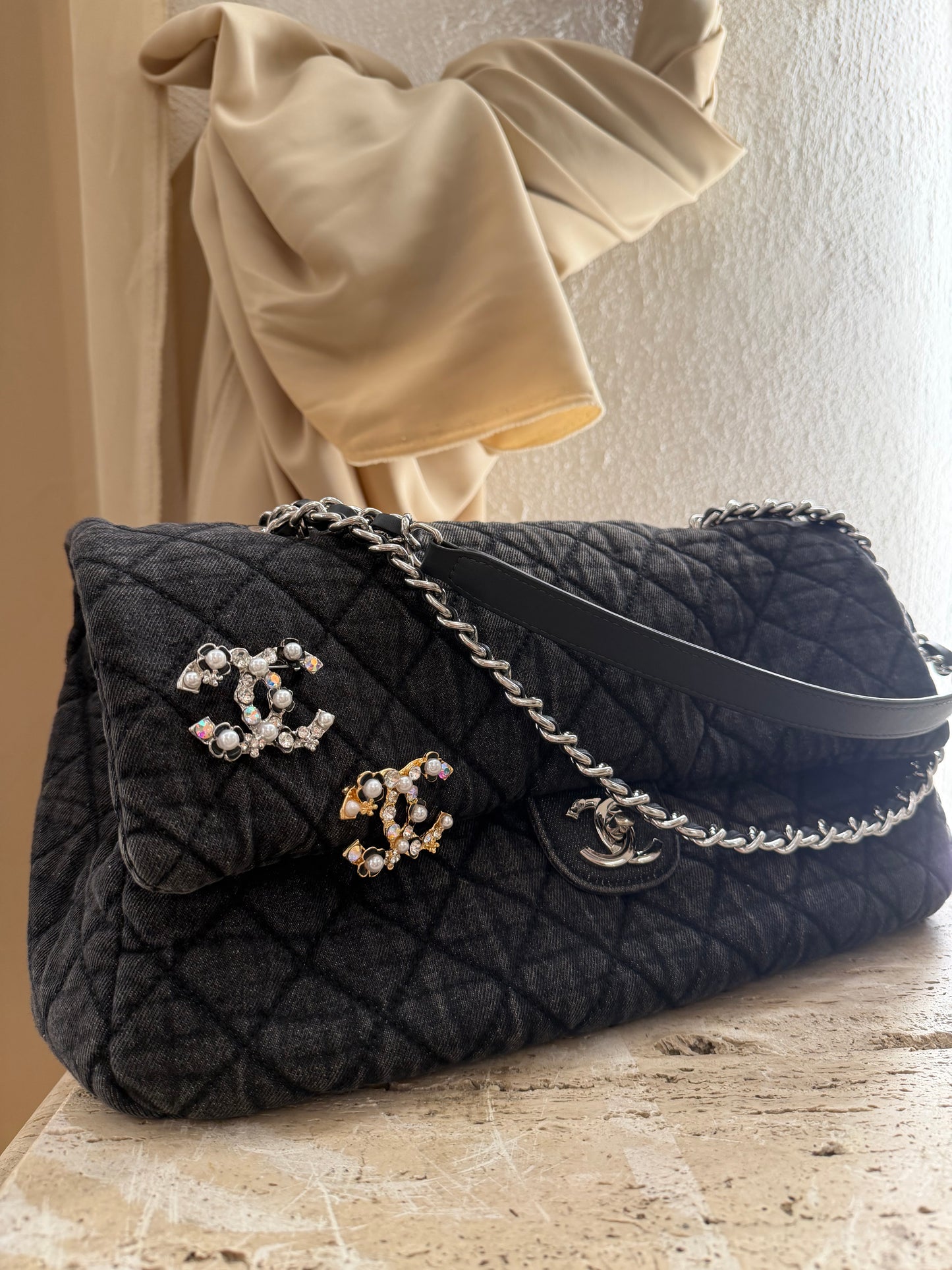 Chanel big vip gift second hand