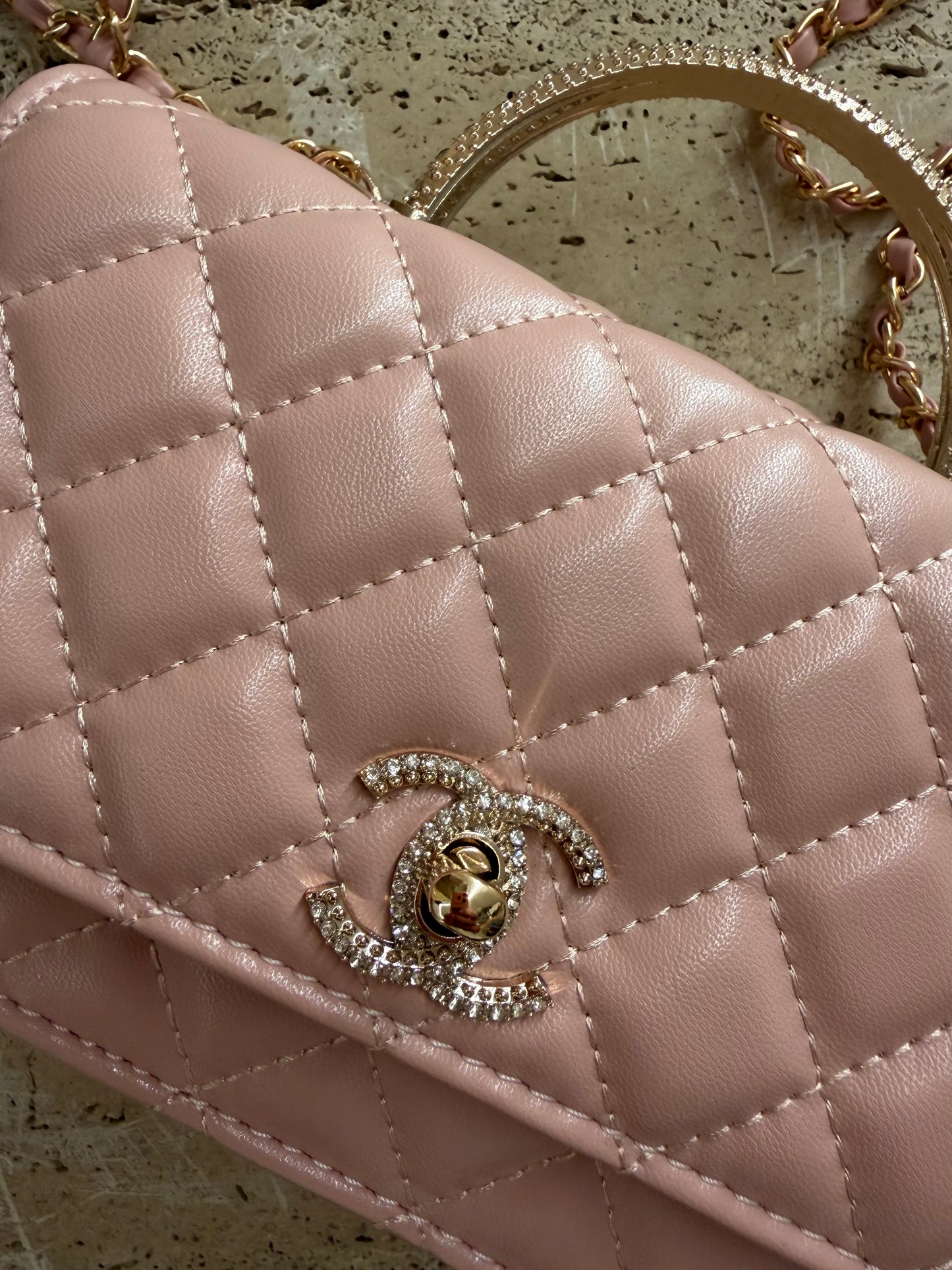 Chanel vip gift make up second hand