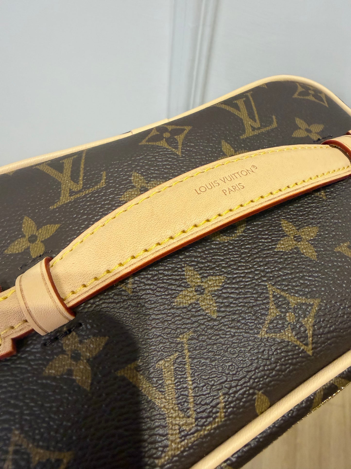 LOUIS VUITTON second hand