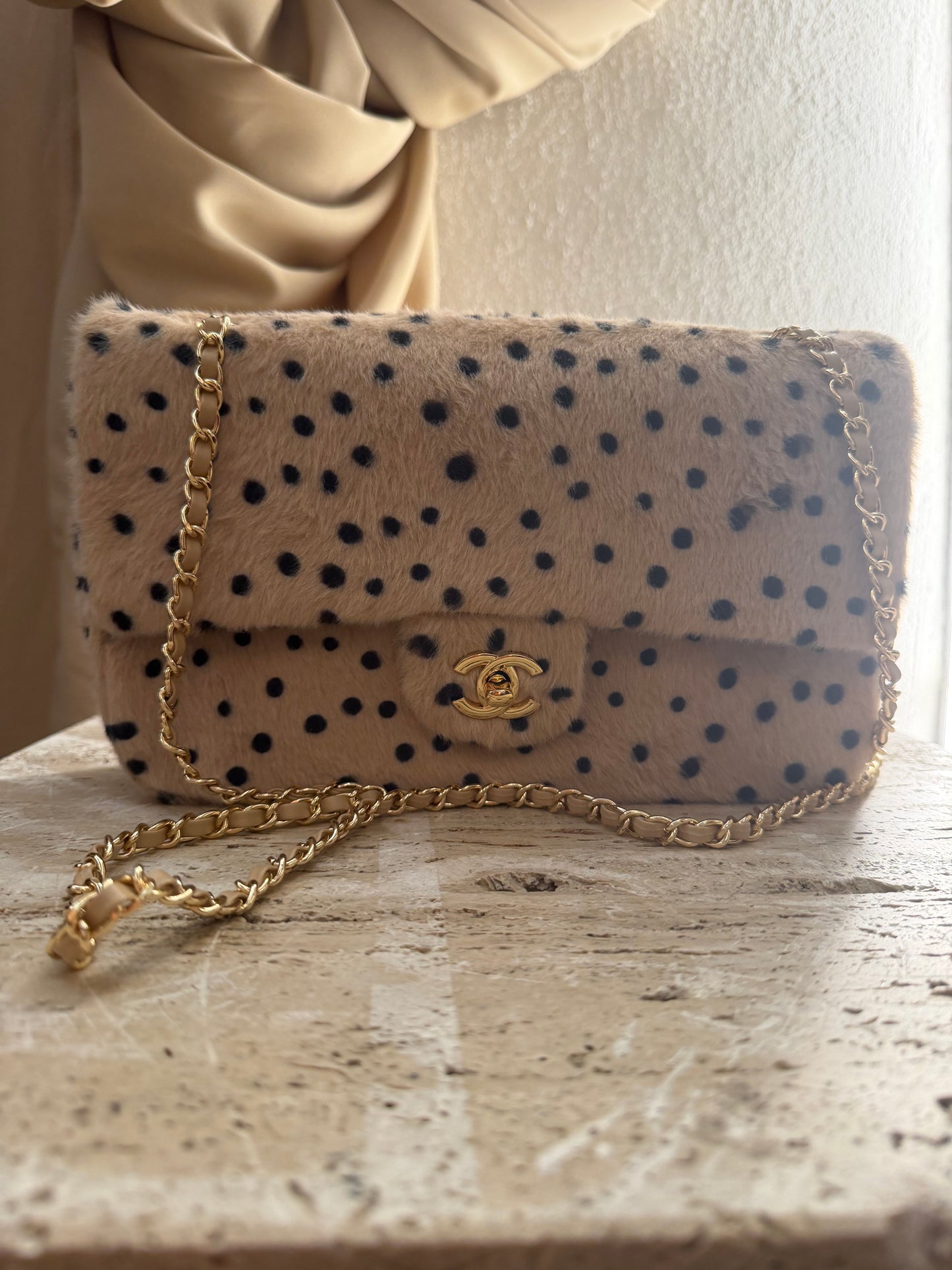 Chanel vip gift make up second hand
