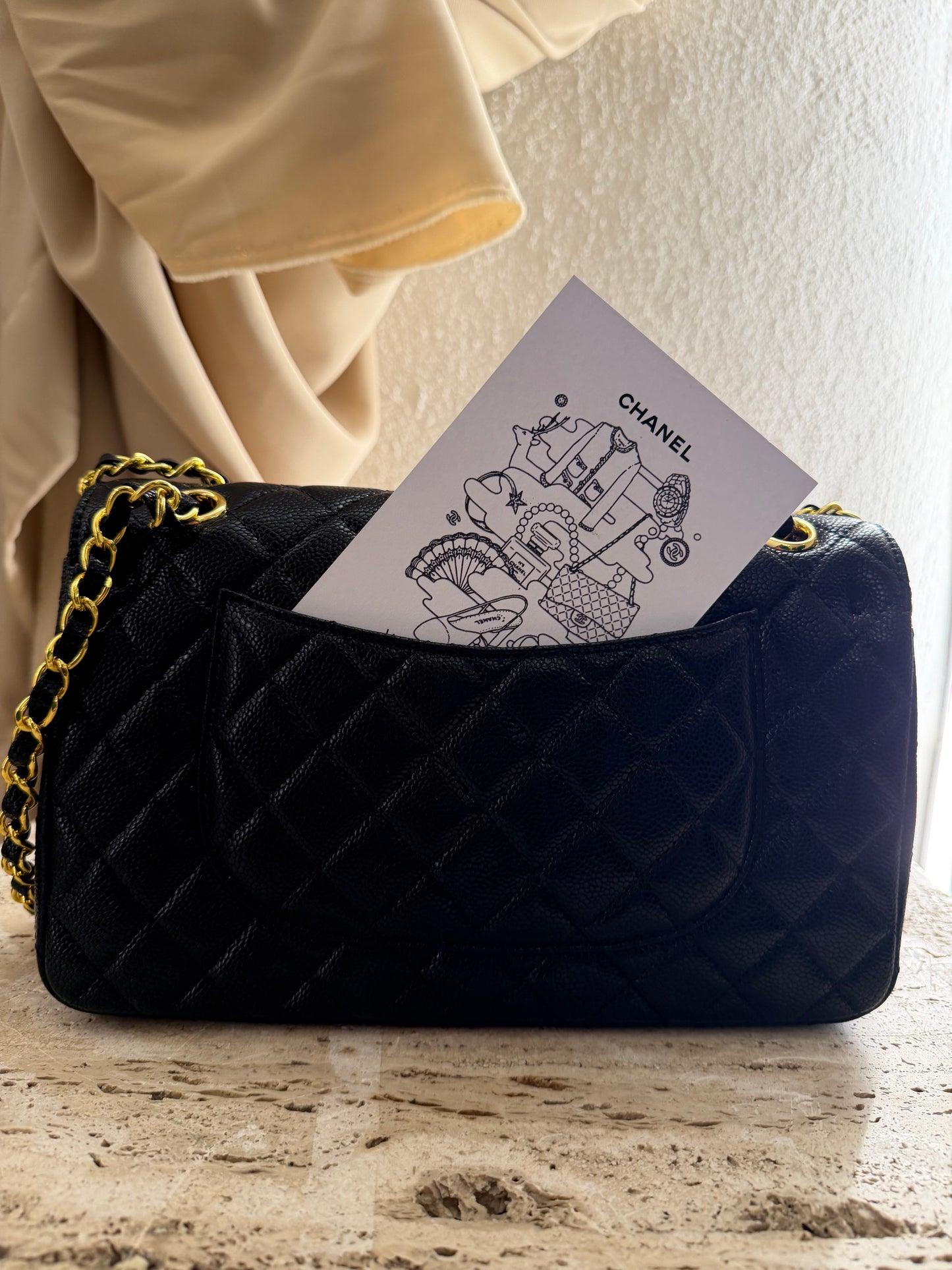Chanel vip gift make up second han