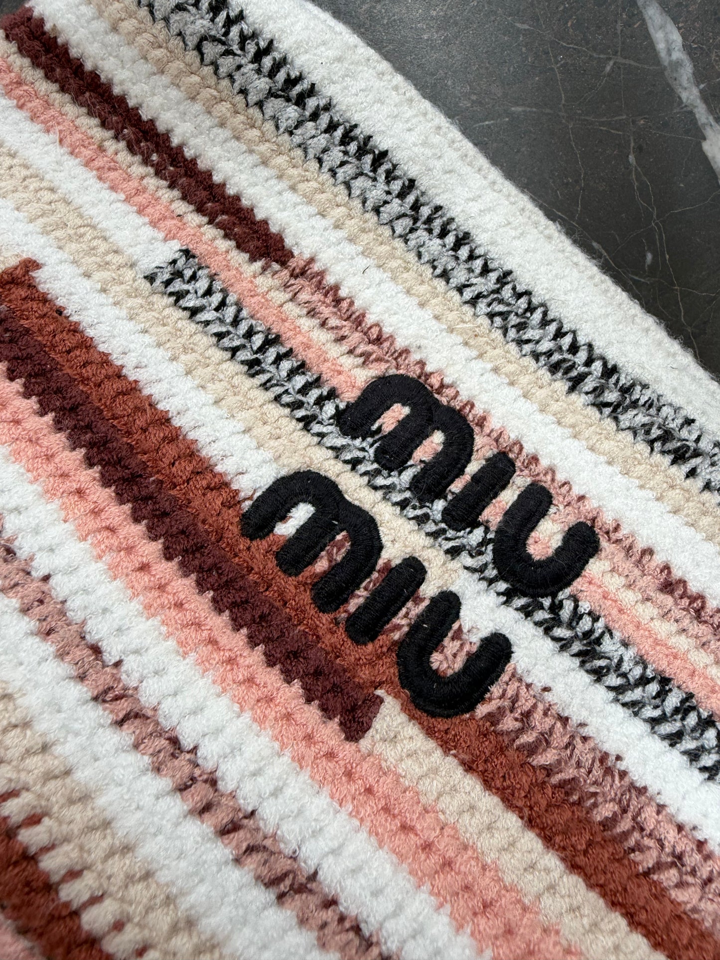 Miu Miu trousse beach