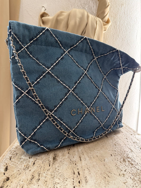 Chanel beach vip gift second hand