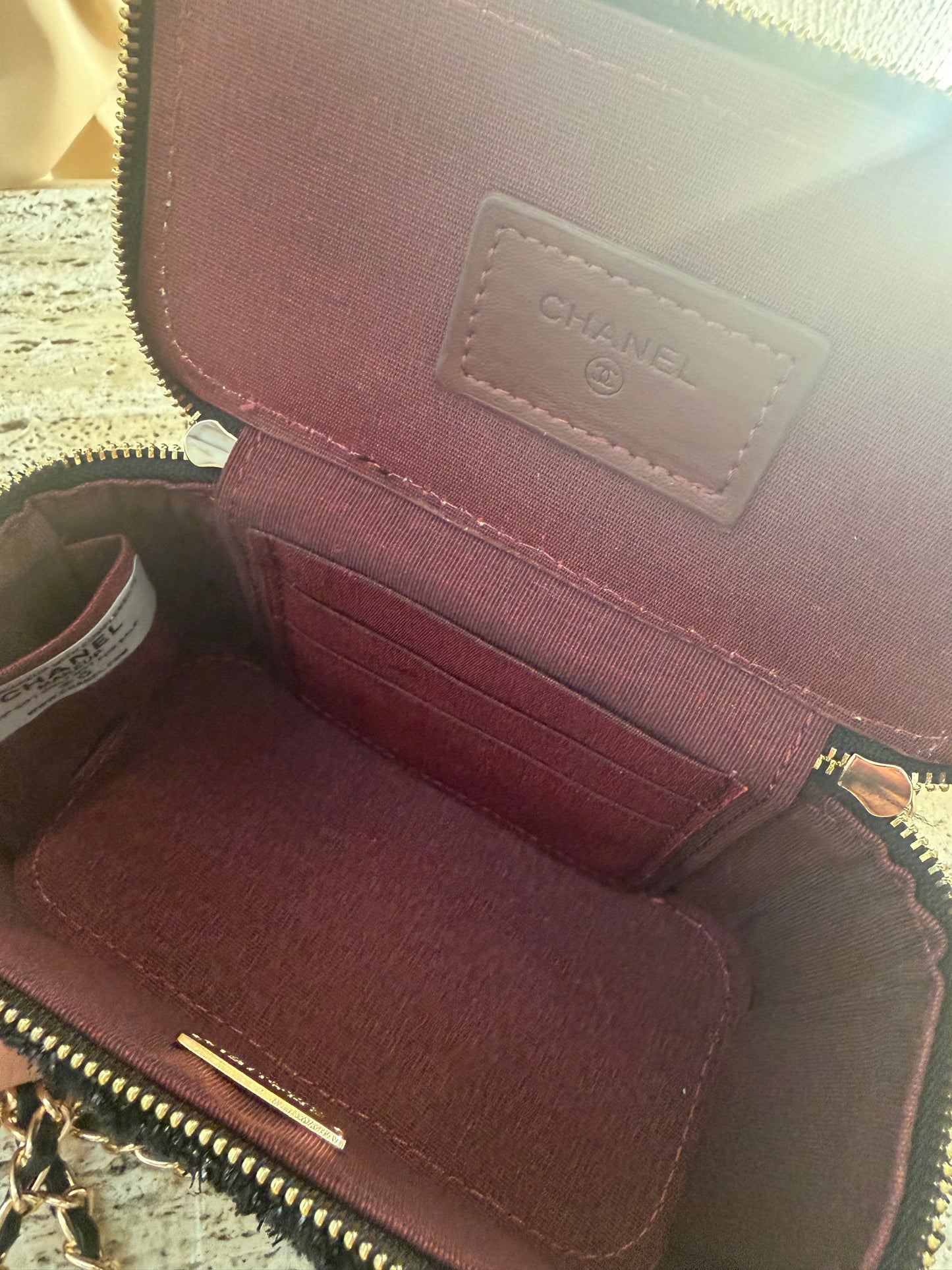 Chanel VANITY vip gift second hand