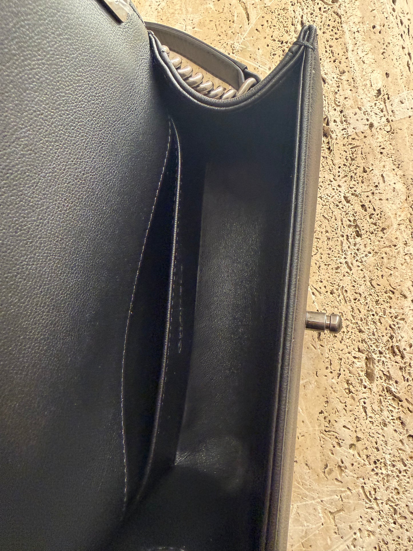 Chanel boy second hand