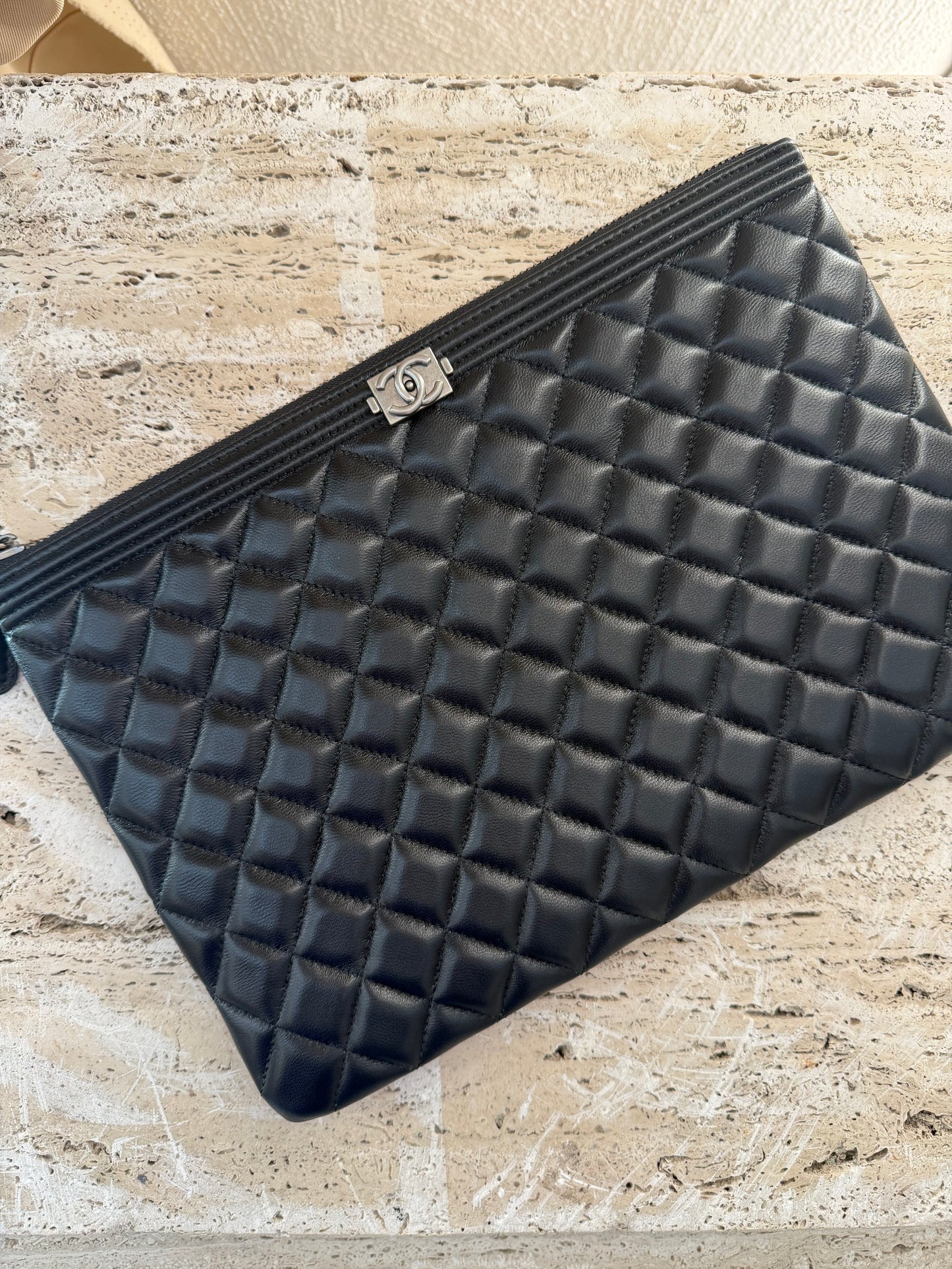 Chanel  vip gift make up second hand
