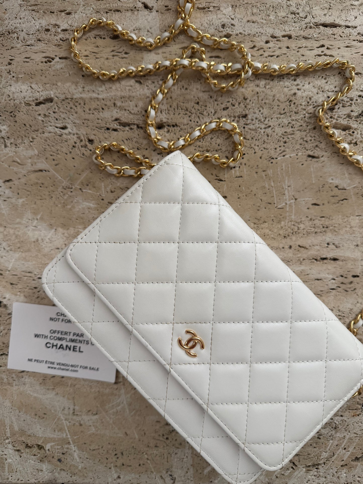 Chanel woc vip gift make up second hand