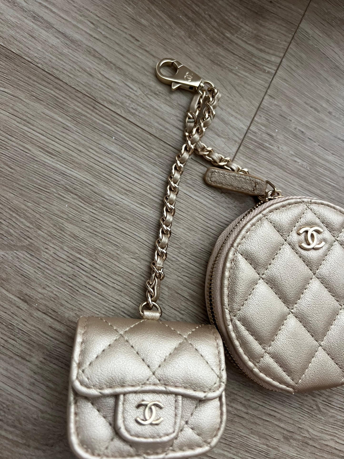 Chanel charms vip gift second hand